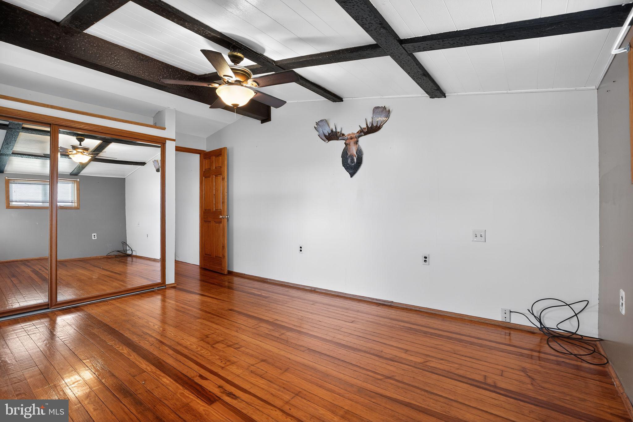 BOWLEYS QUARTERS - Residential