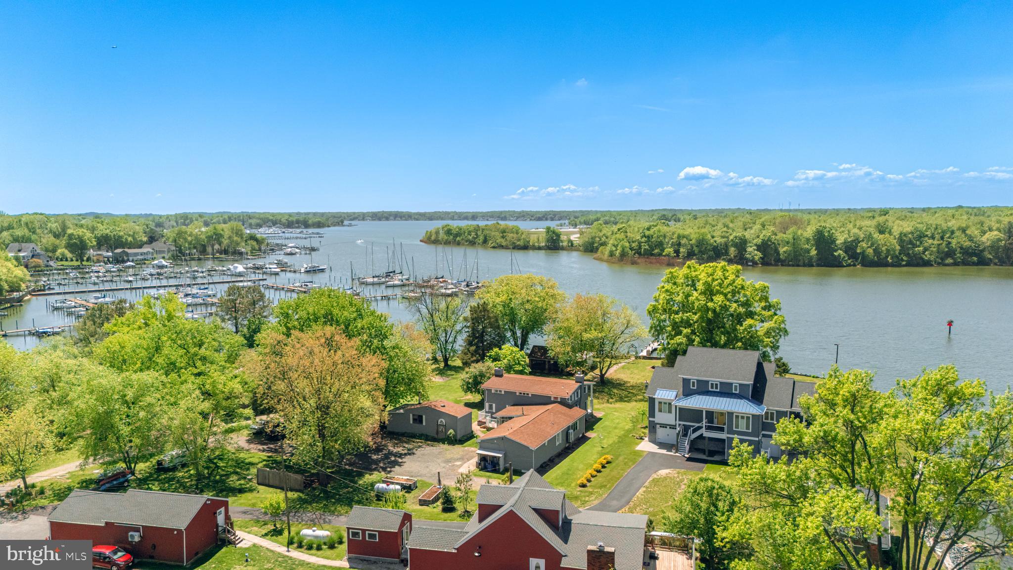 BOWLEYS QUARTERS - Residential