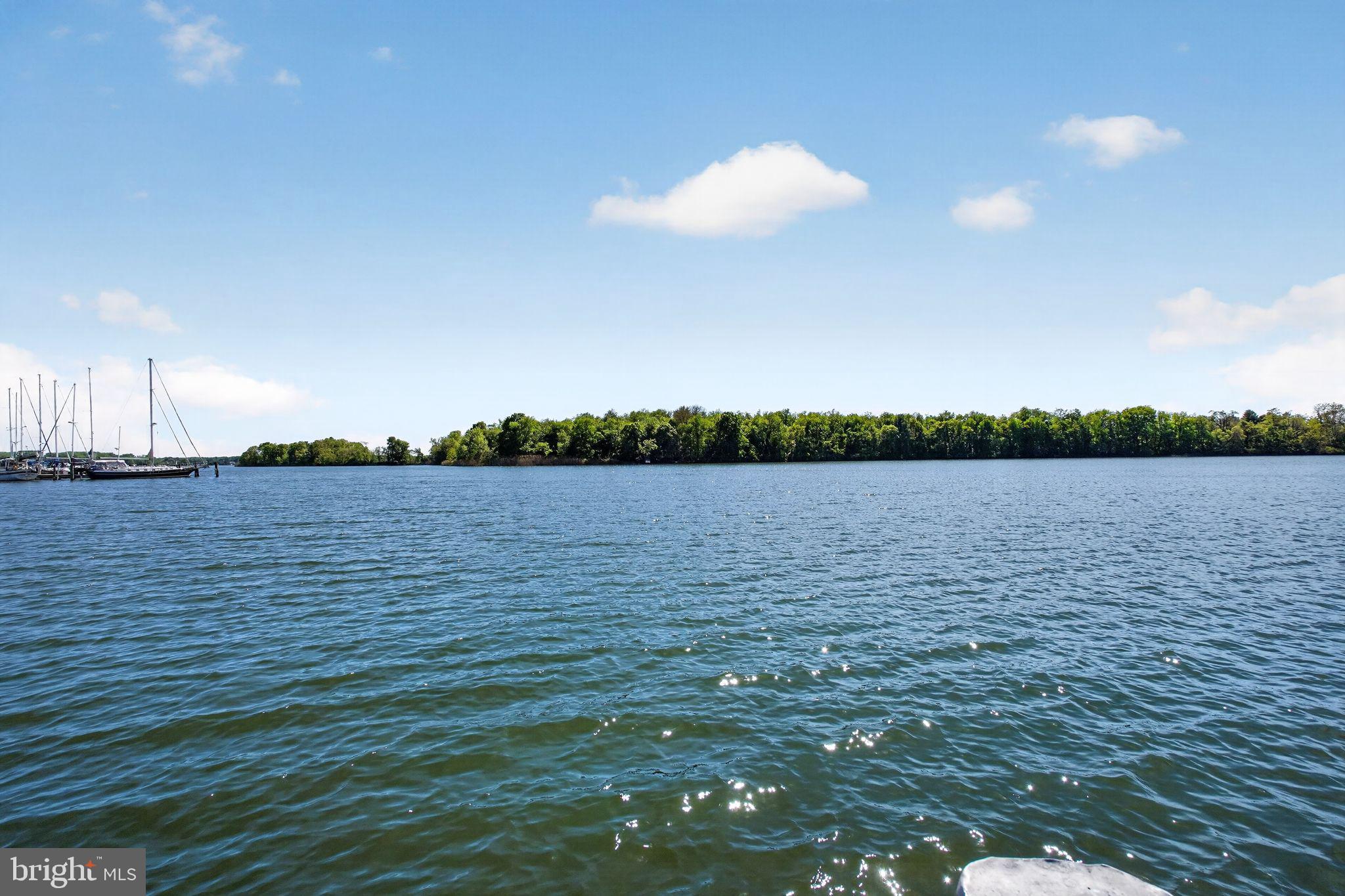 BOWLEYS QUARTERS - Residential