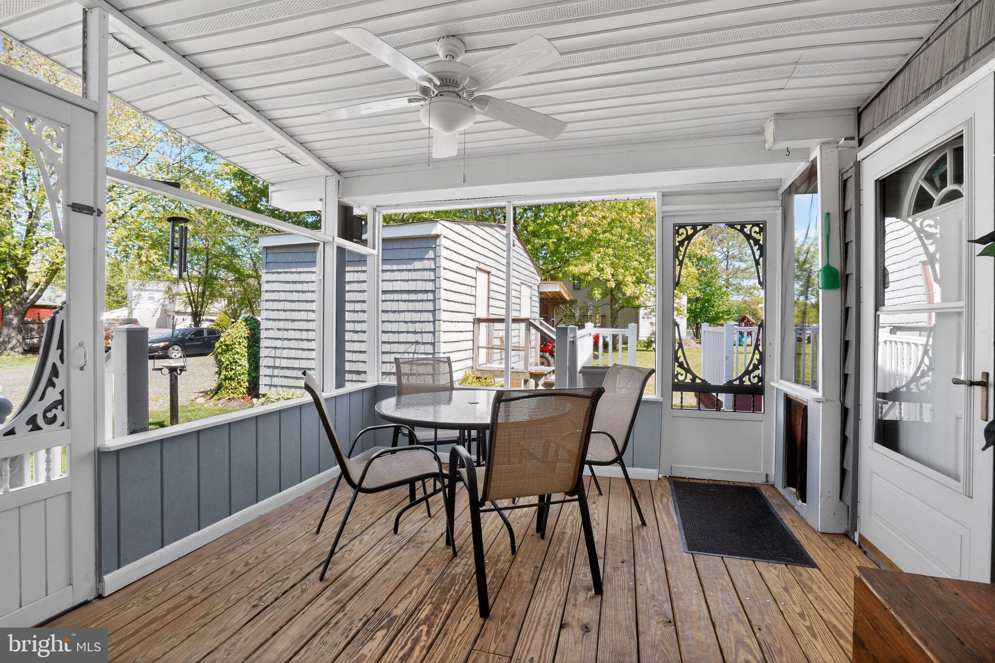 BOWLEYS QUARTERS - Residential