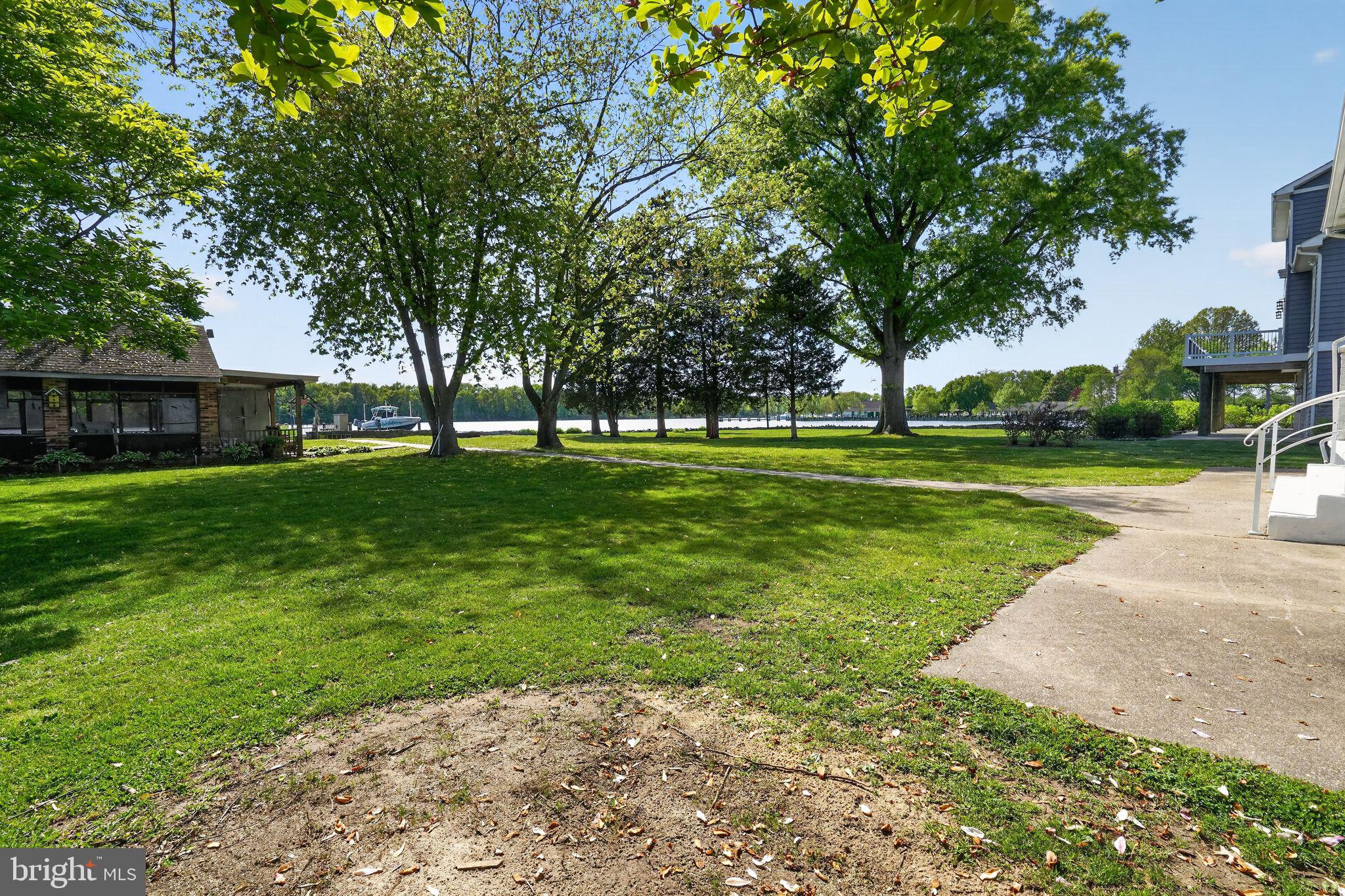 BOWLEYS QUARTERS - Residential