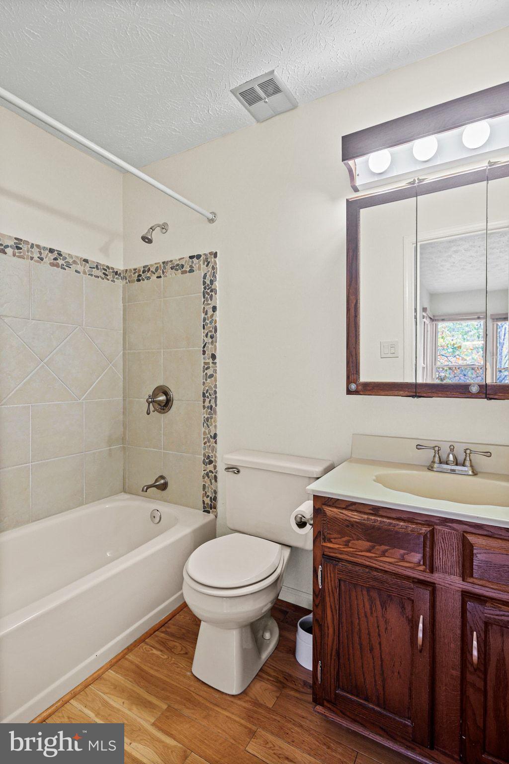 CLARYS FOREST - Residential