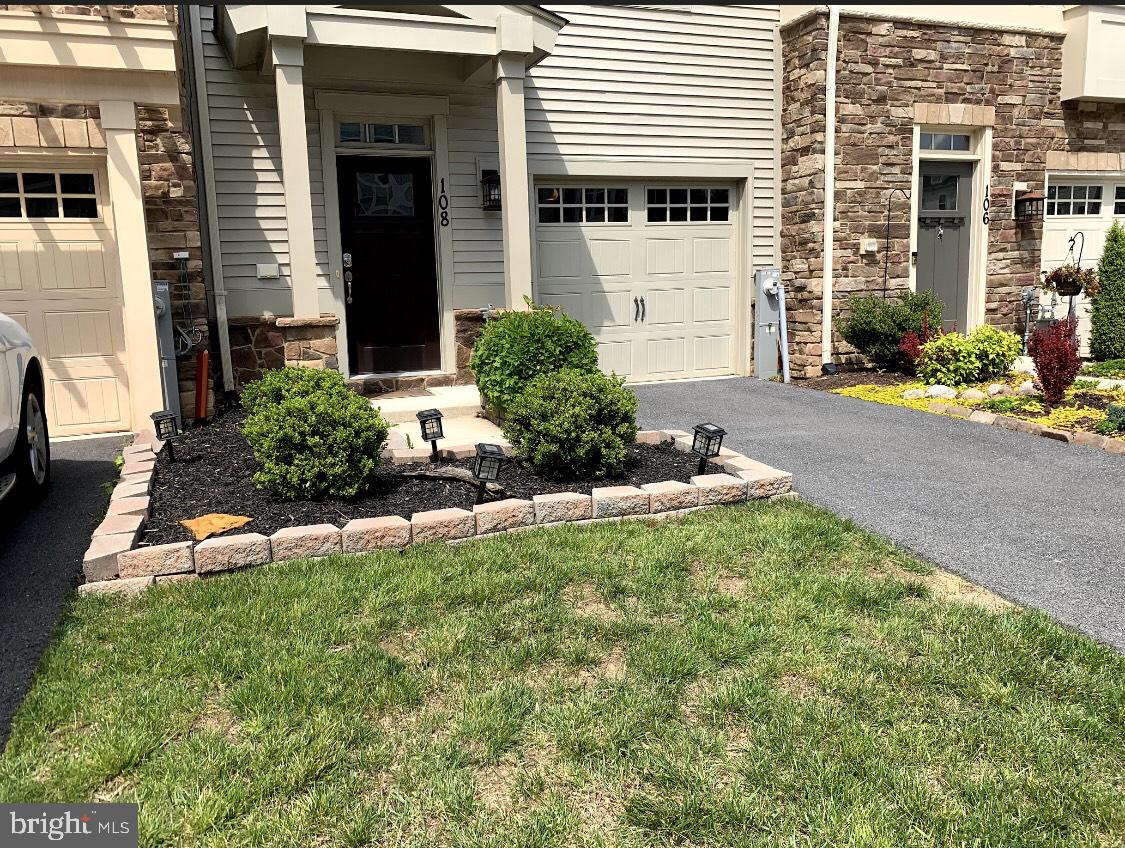 TANYARD COVE NORTH - Residential Lease