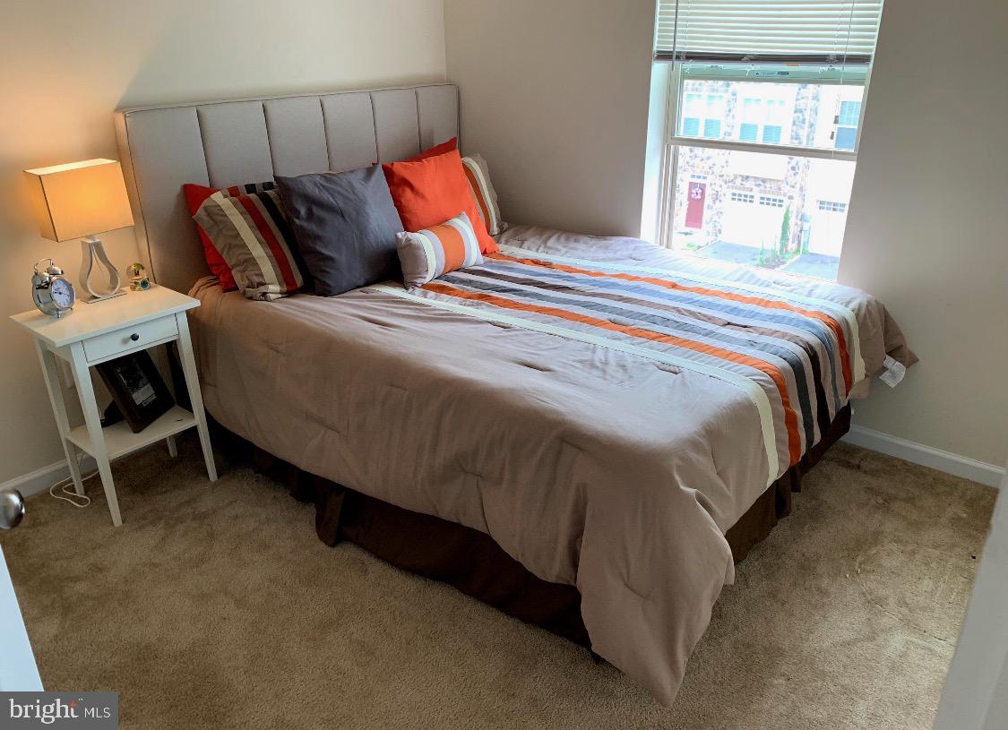 TANYARD COVE NORTH - Residential Lease