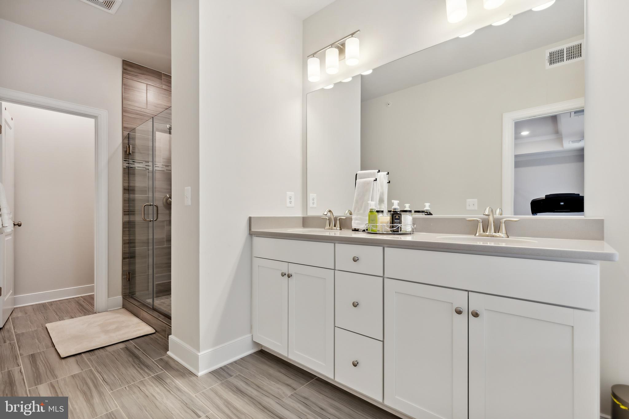 RIPPON LANDING - Residential