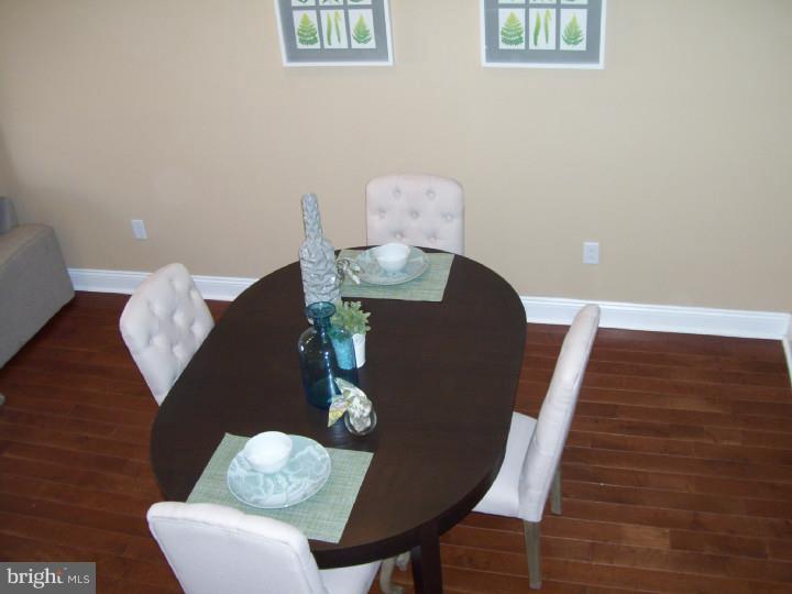 POINT BREEZE - Residential