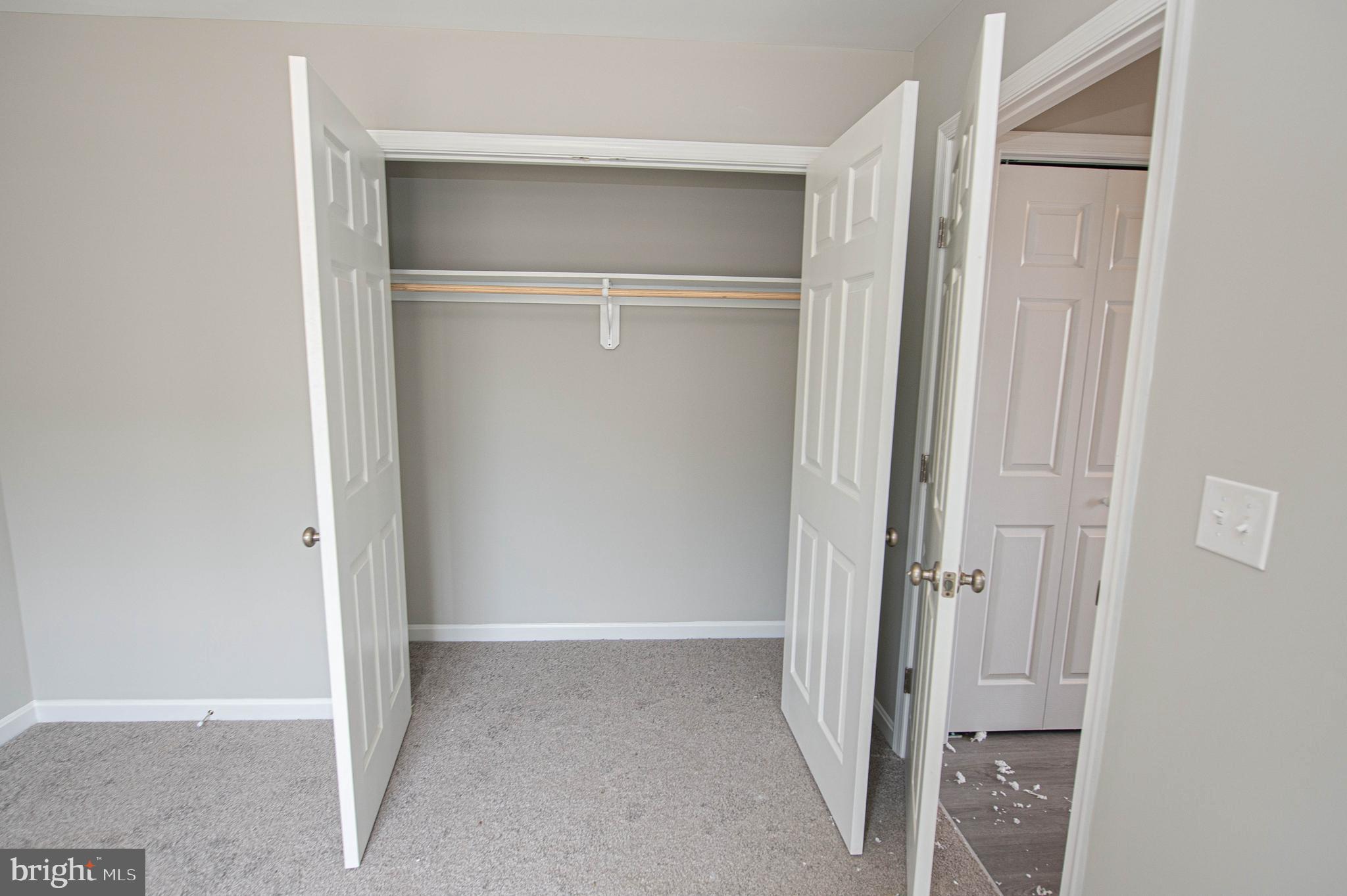 BUTLER'S VILLAGE - Residential Lease