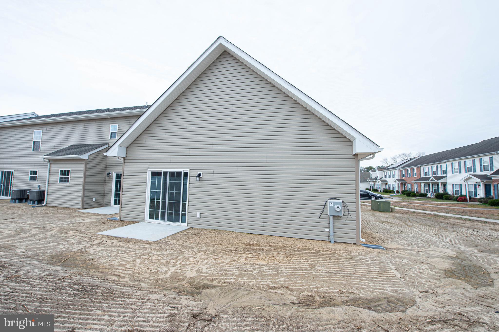 BUTLER'S VILLAGE - Residential Lease