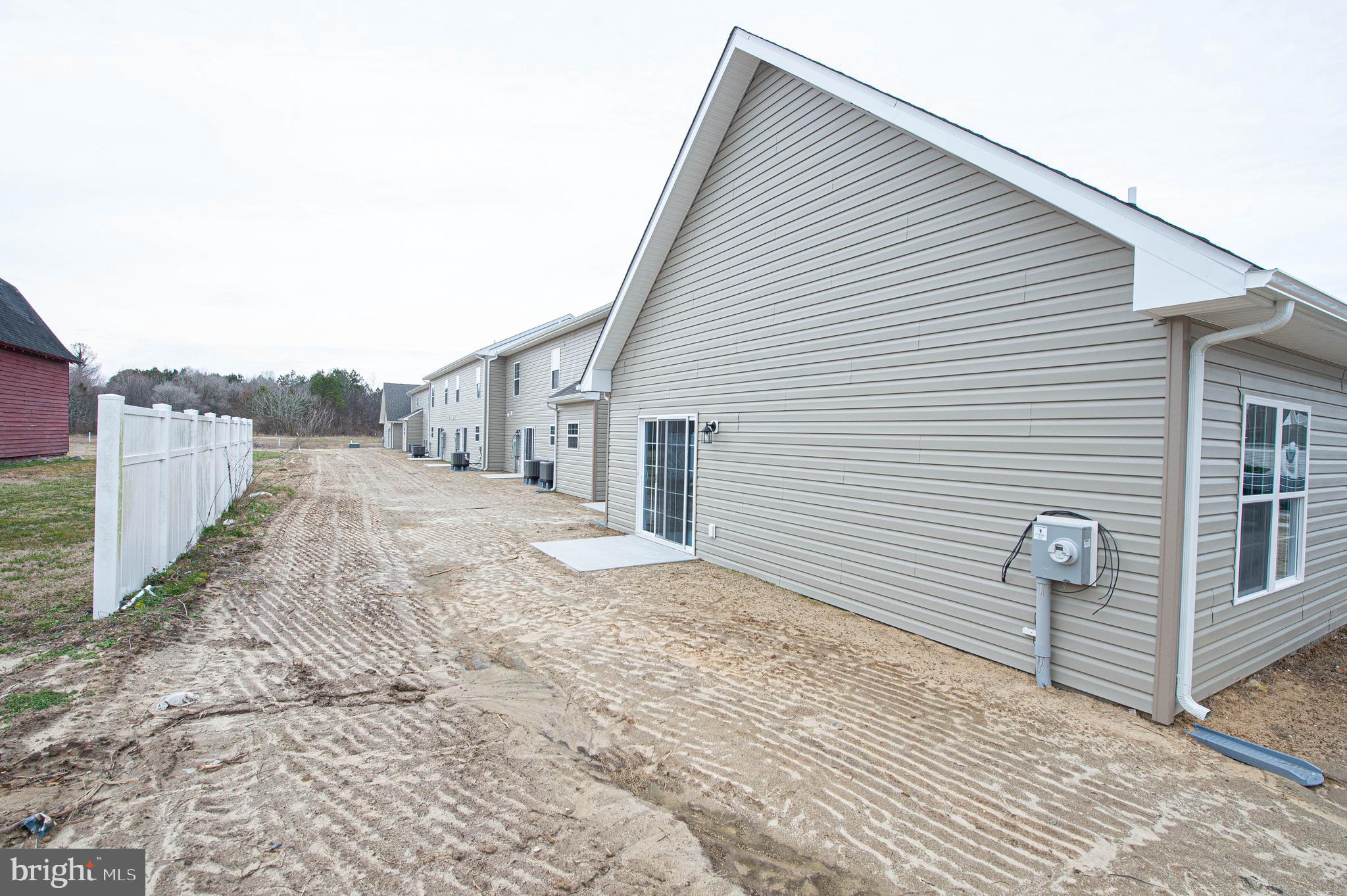 BUTLER'S VILLAGE - Residential Lease