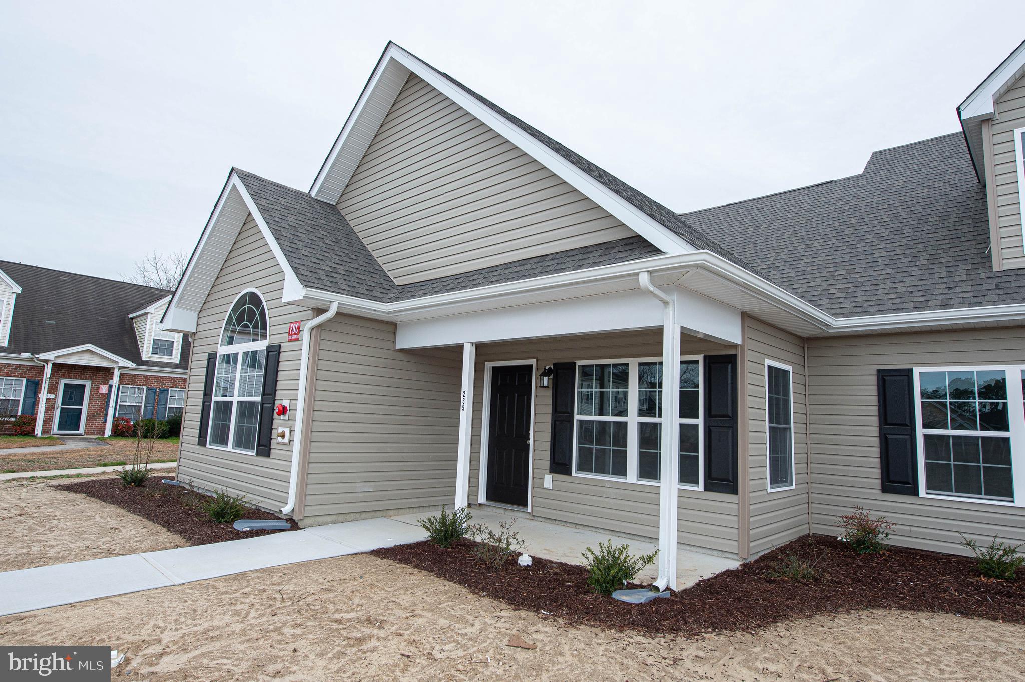 BUTLER'S VILLAGE - Residential Lease