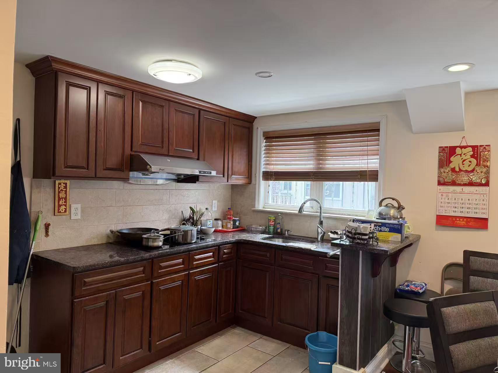 PHILADELPHIA - Residential