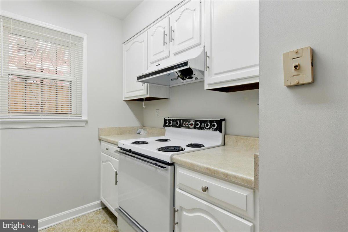 COLIN PLACE - Residential Lease