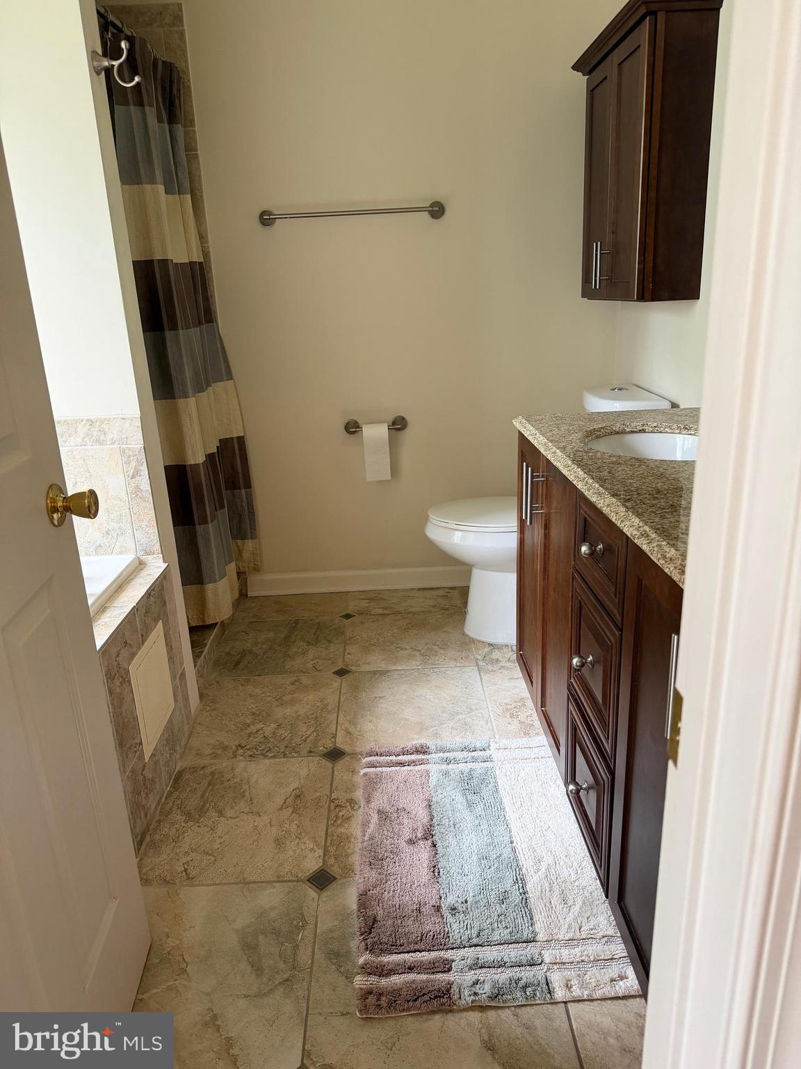 CARRIAGE HILL - Residential