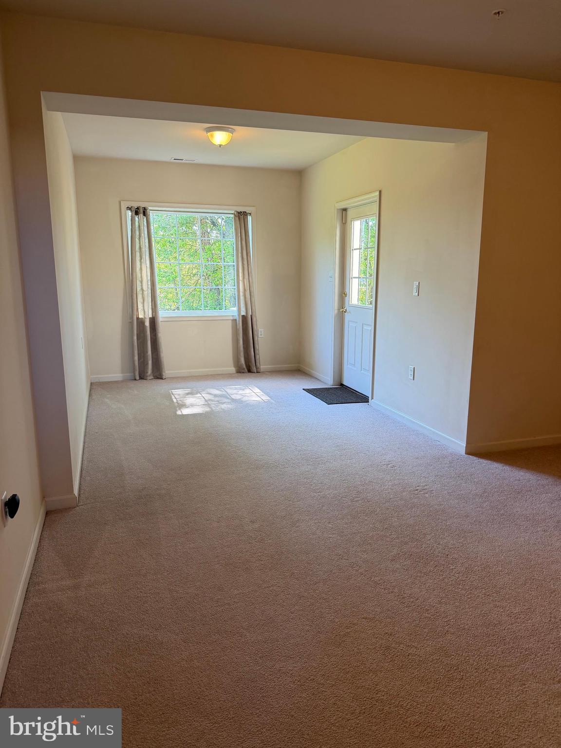 CARRIAGE HILL - Residential