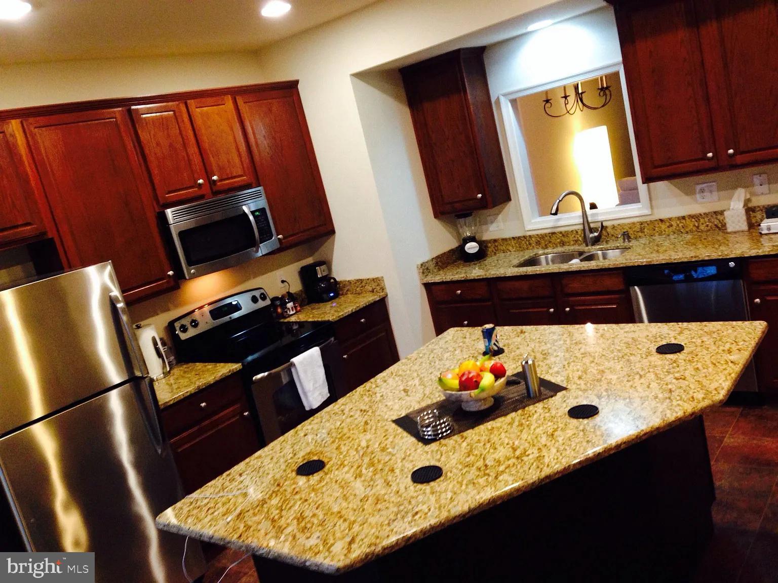CARRIAGE HILL - Residential