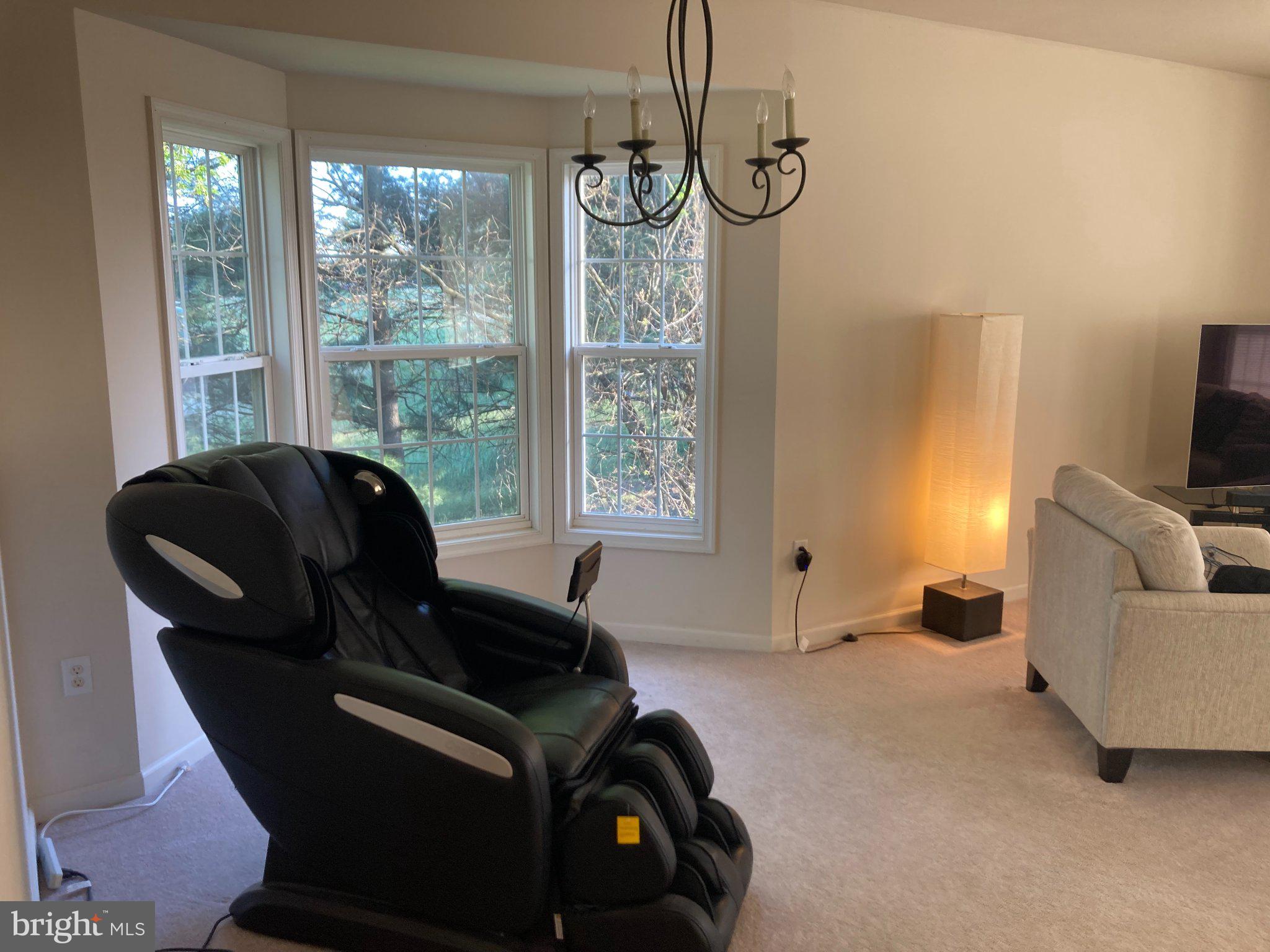 10329 LANTERN LANE