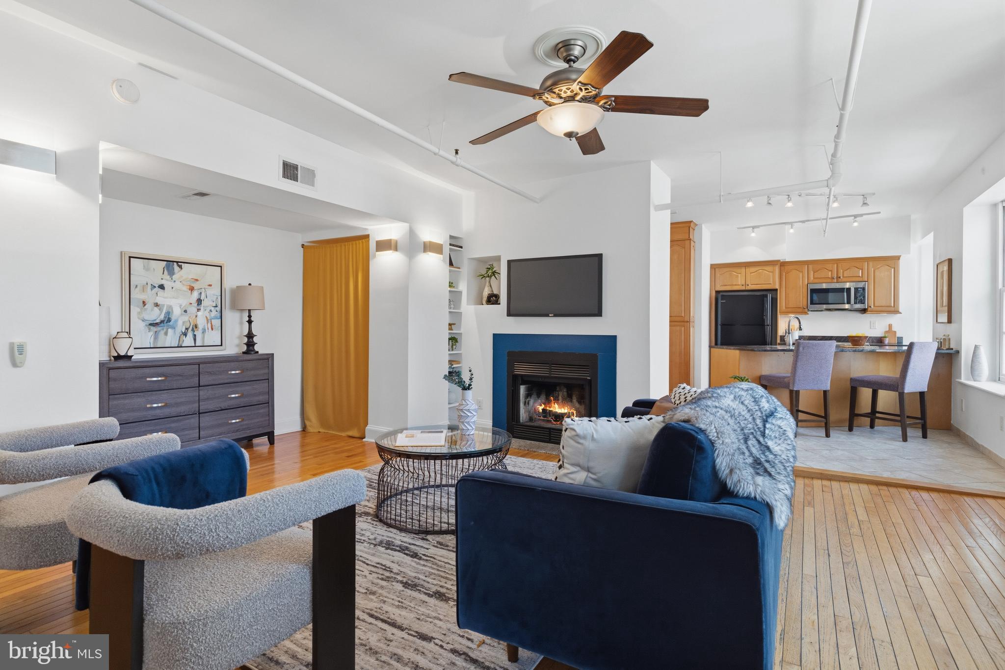 306 CHERRY STREET 300