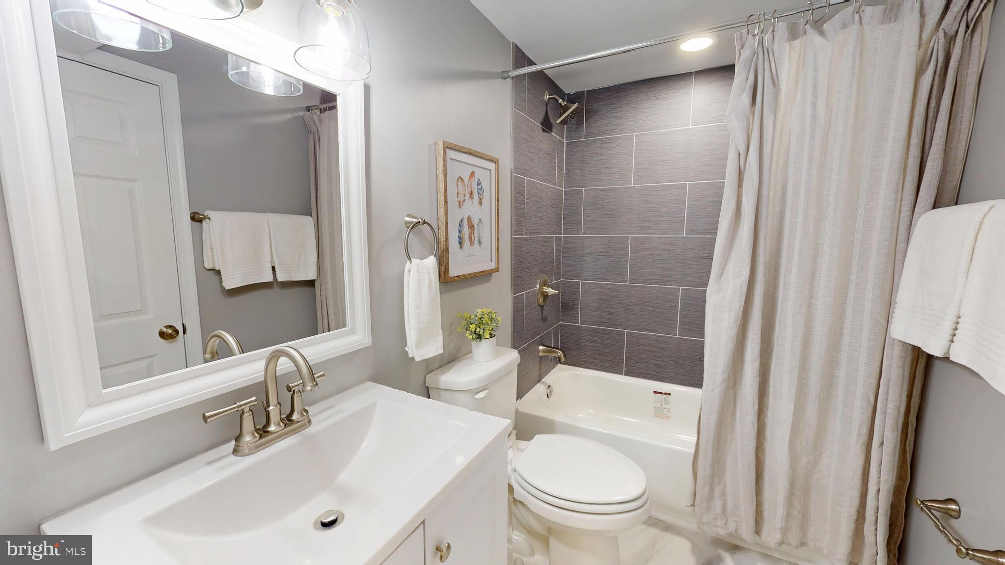 WESTVIEW PARK - Residential