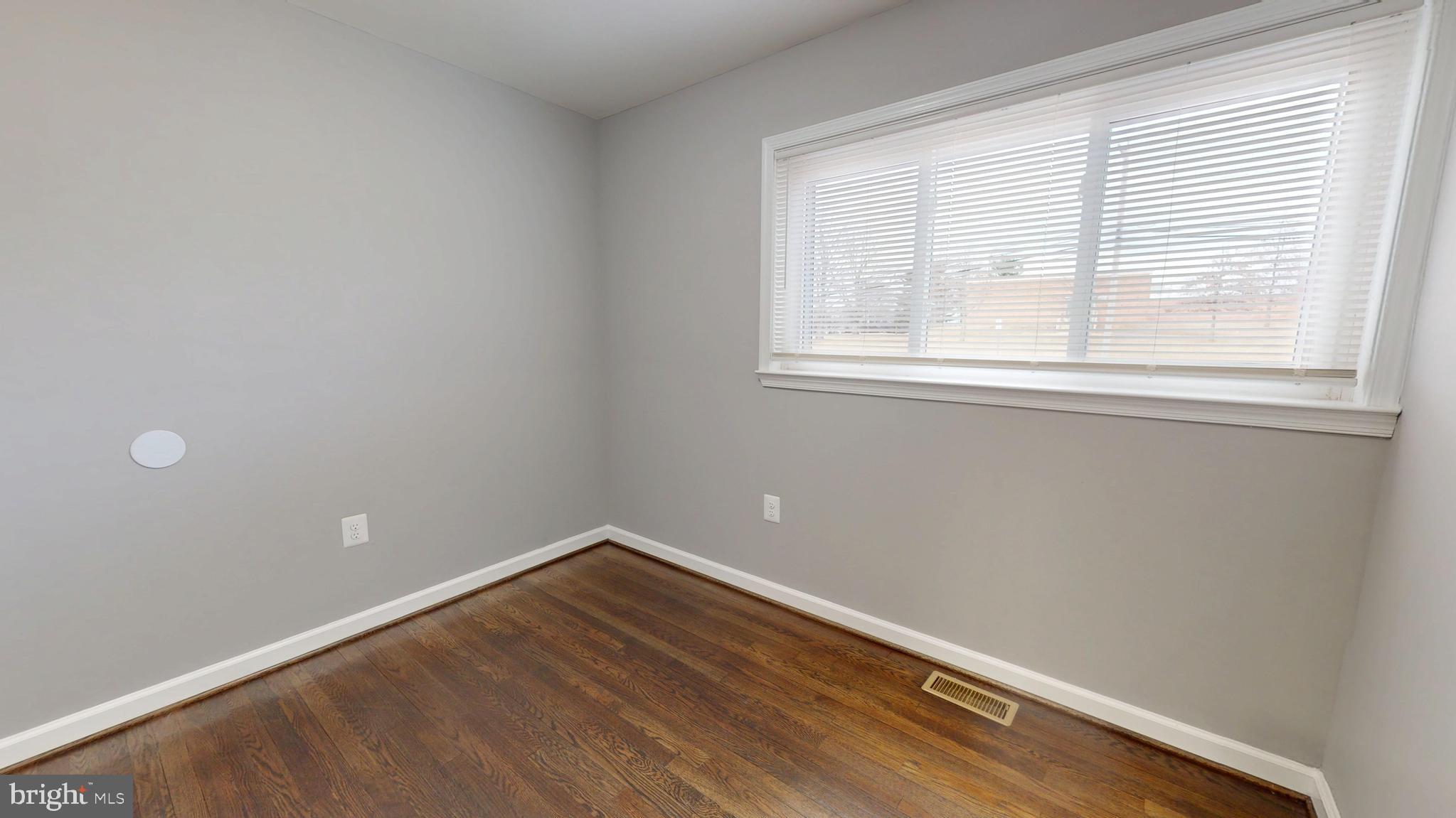 WESTVIEW PARK - Residential