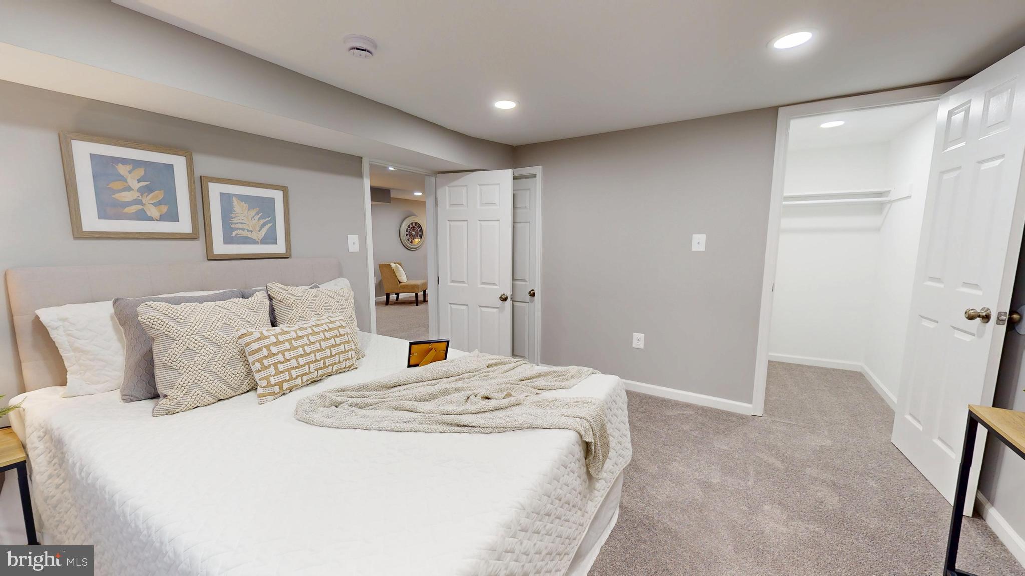 WESTVIEW PARK - Residential