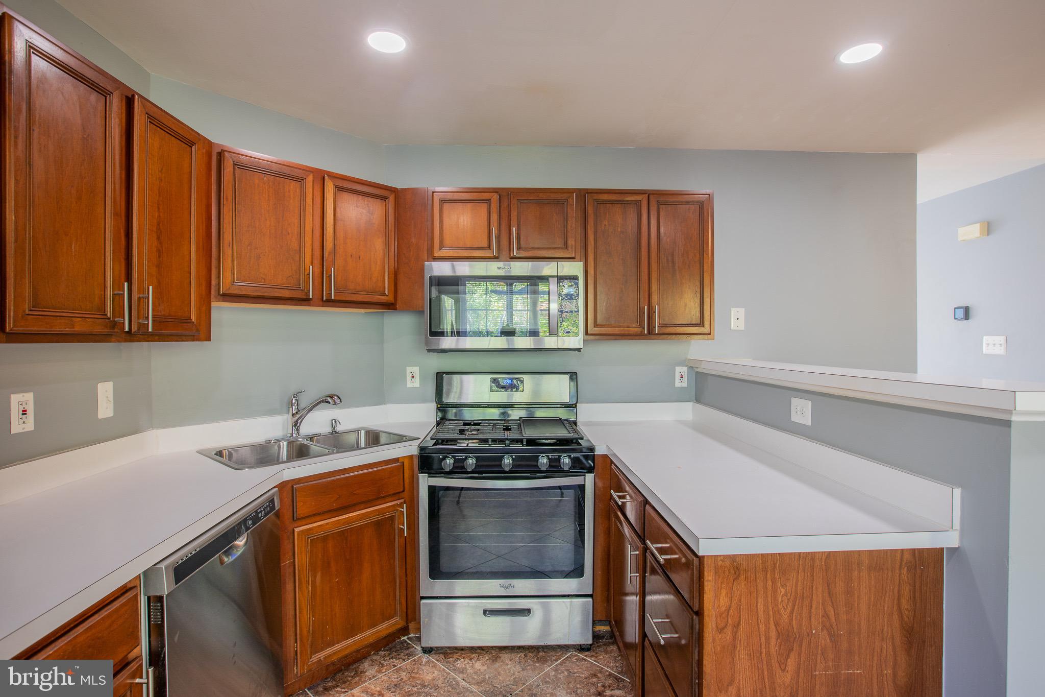 GREENBELT - Residential Lease