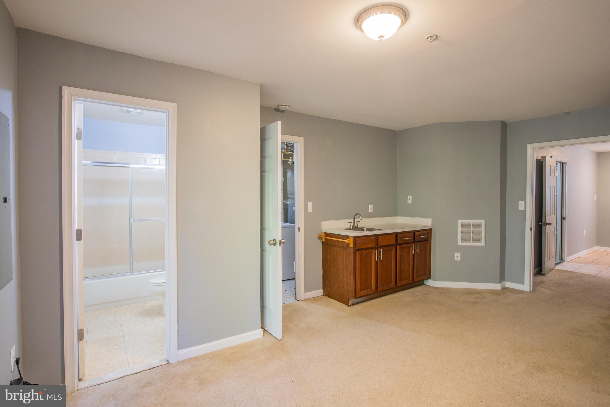 GREENBELT - Residential Lease