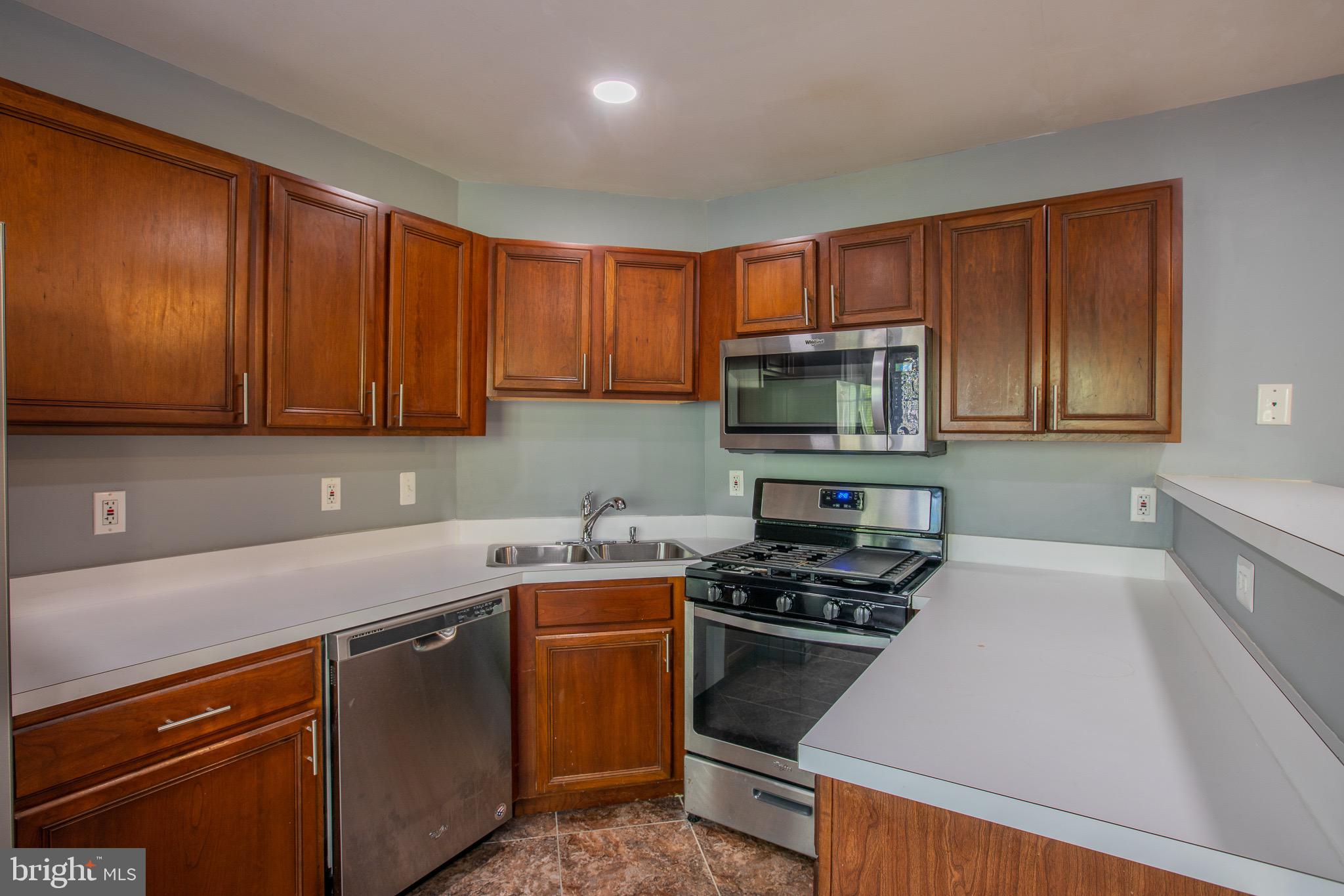 GREENBELT - Residential Lease