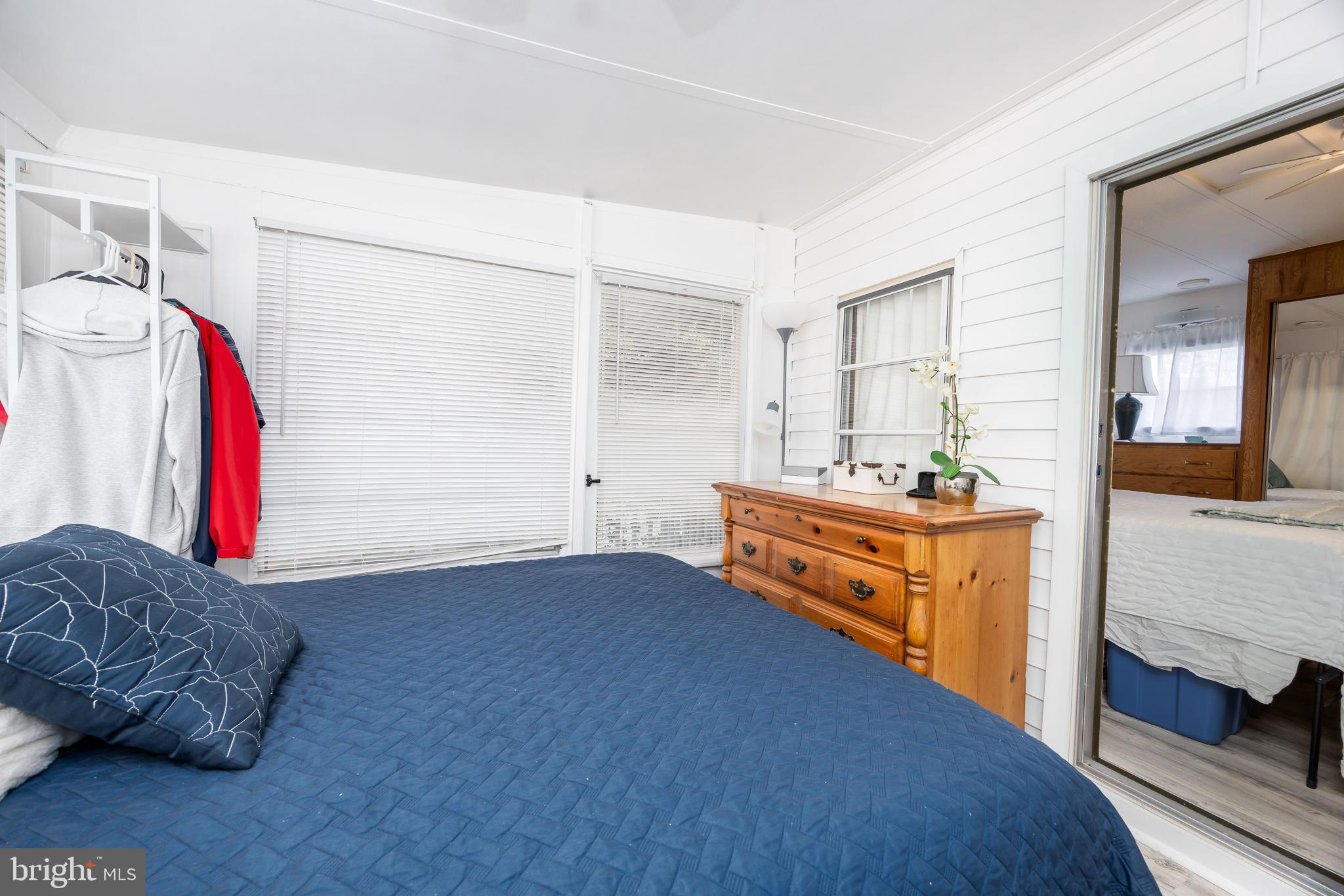 WHITE HORSE PARK II - Residential