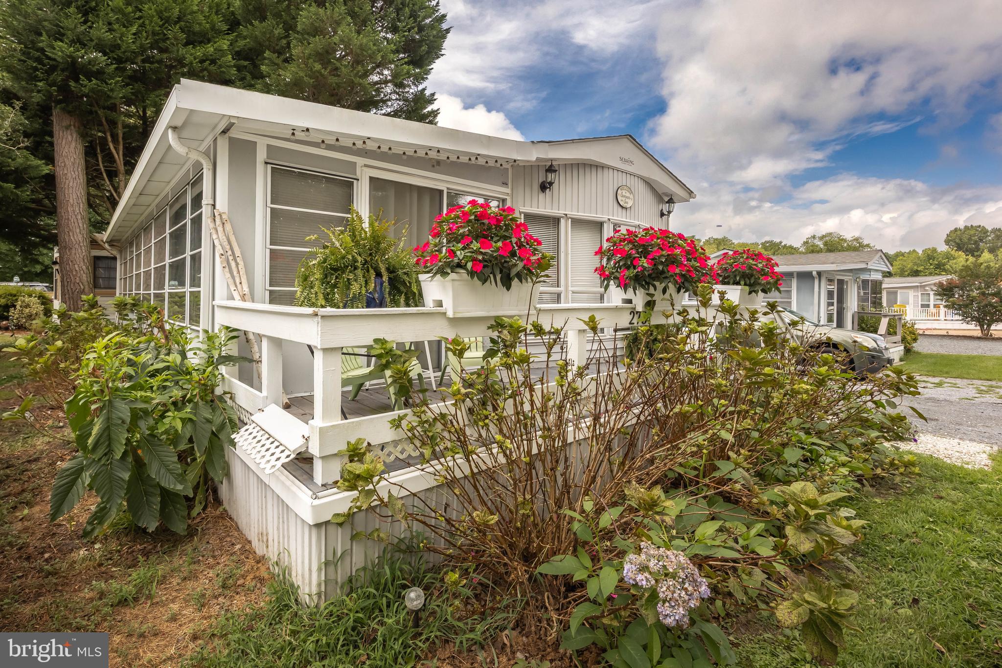 WHITE HORSE PARK II - Residential