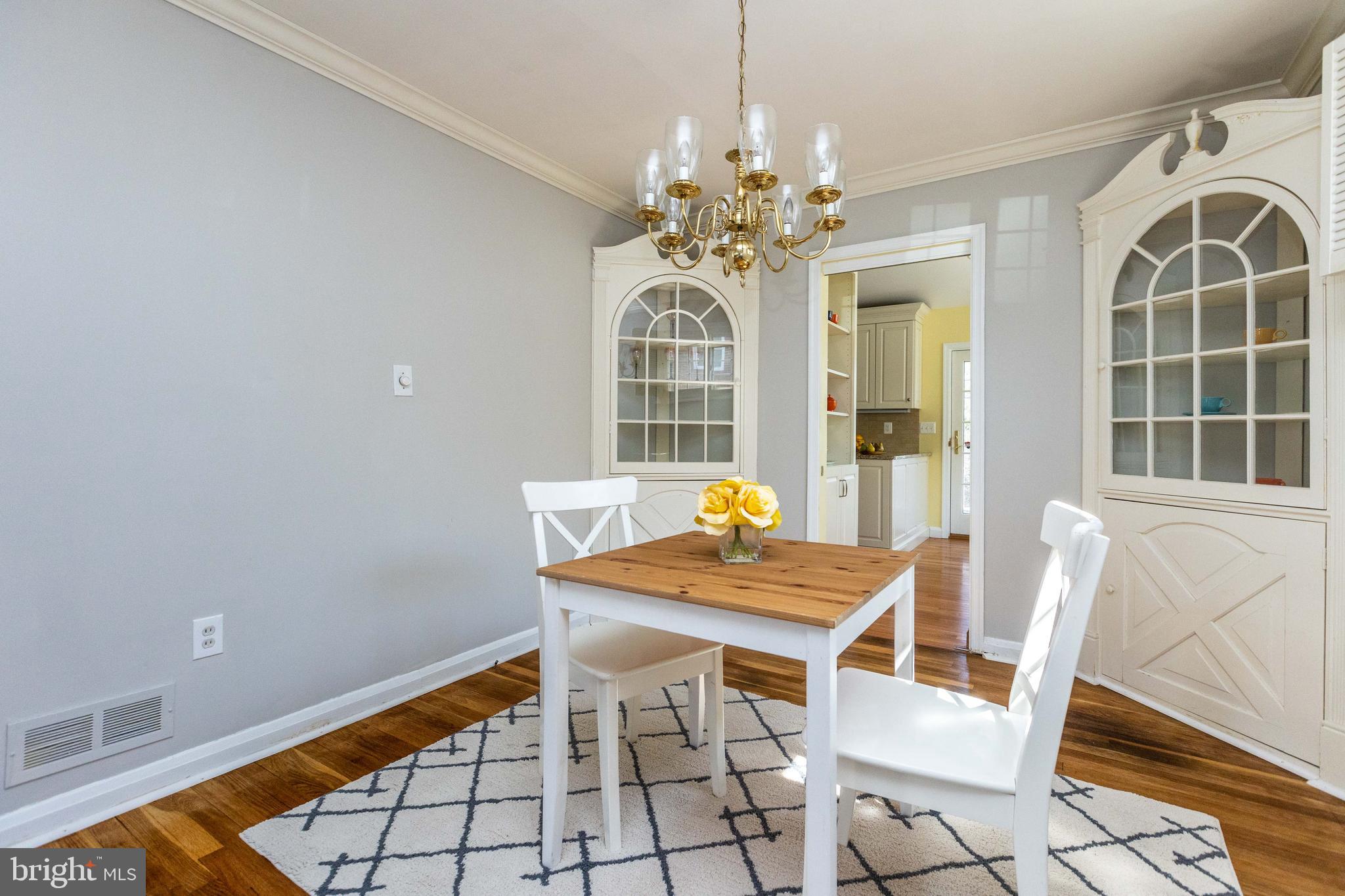 DULANEY VILLAGE - Residential