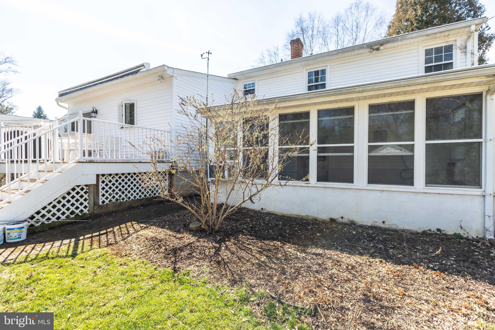 DULANEY VILLAGE - Residential