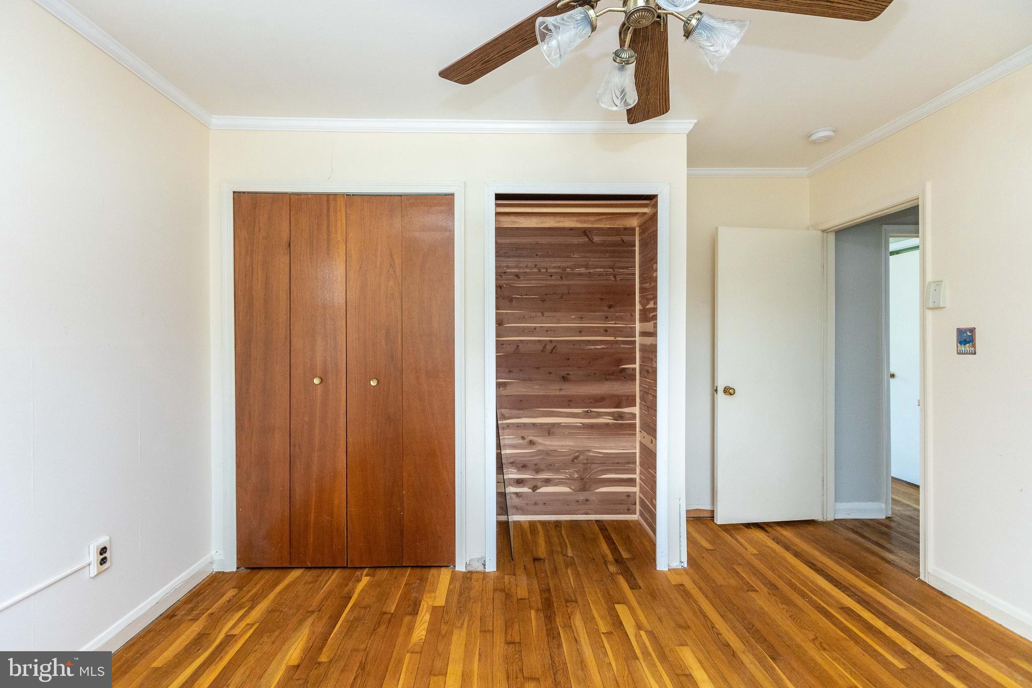 DULANEY VILLAGE - Residential