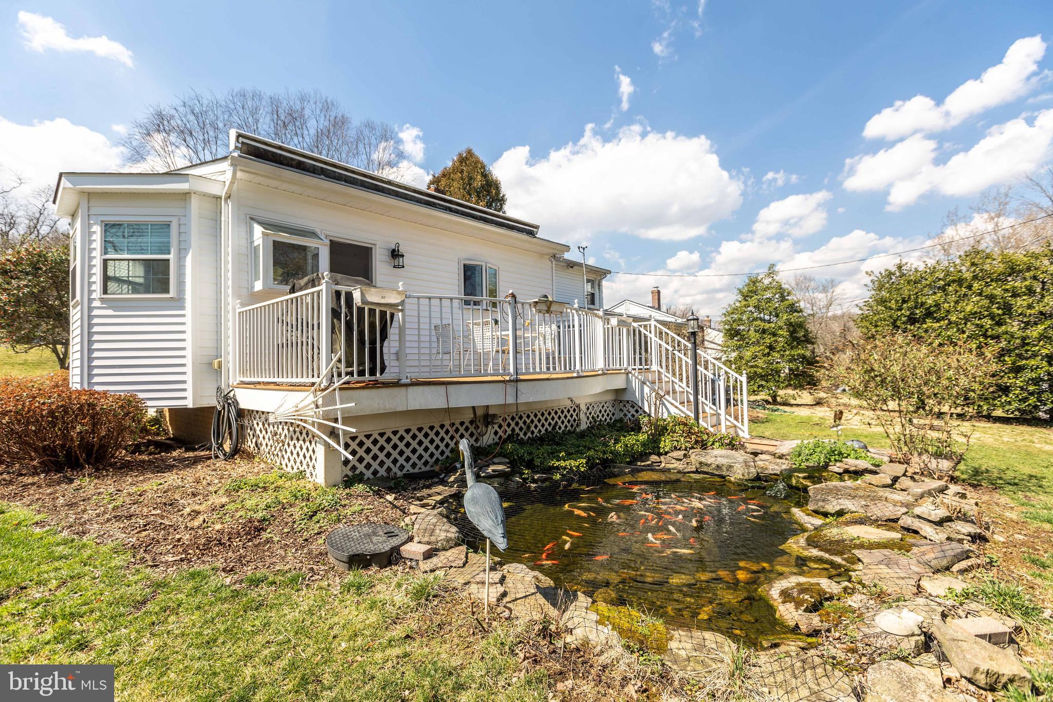 DULANEY VILLAGE - Residential