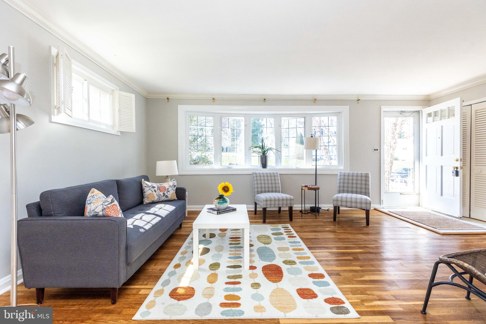 DULANEY VILLAGE - Residential