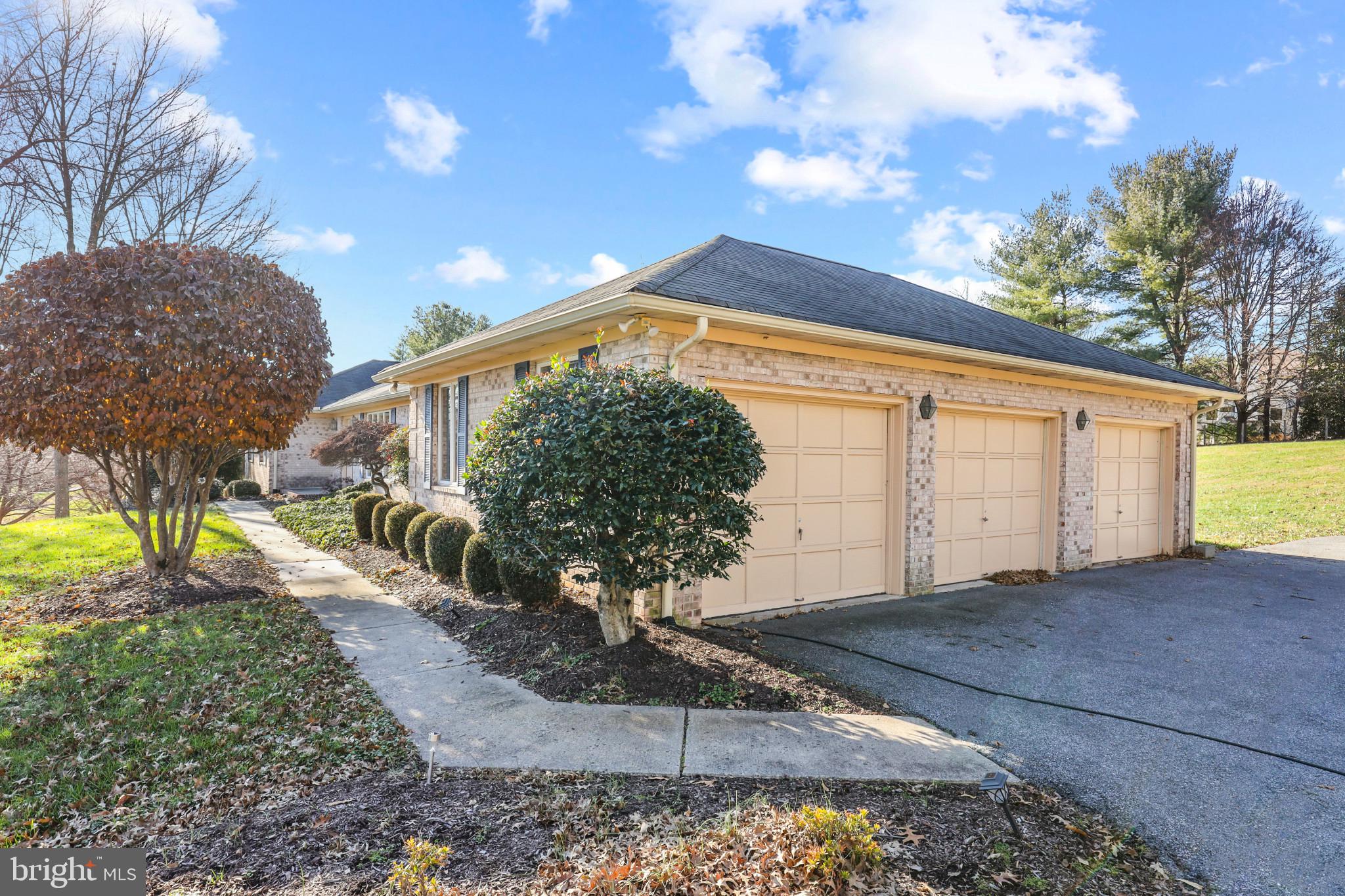 VALLEY HEIGHTS - Residential