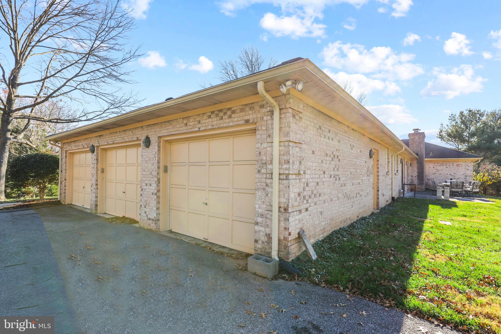 VALLEY HEIGHTS - Residential