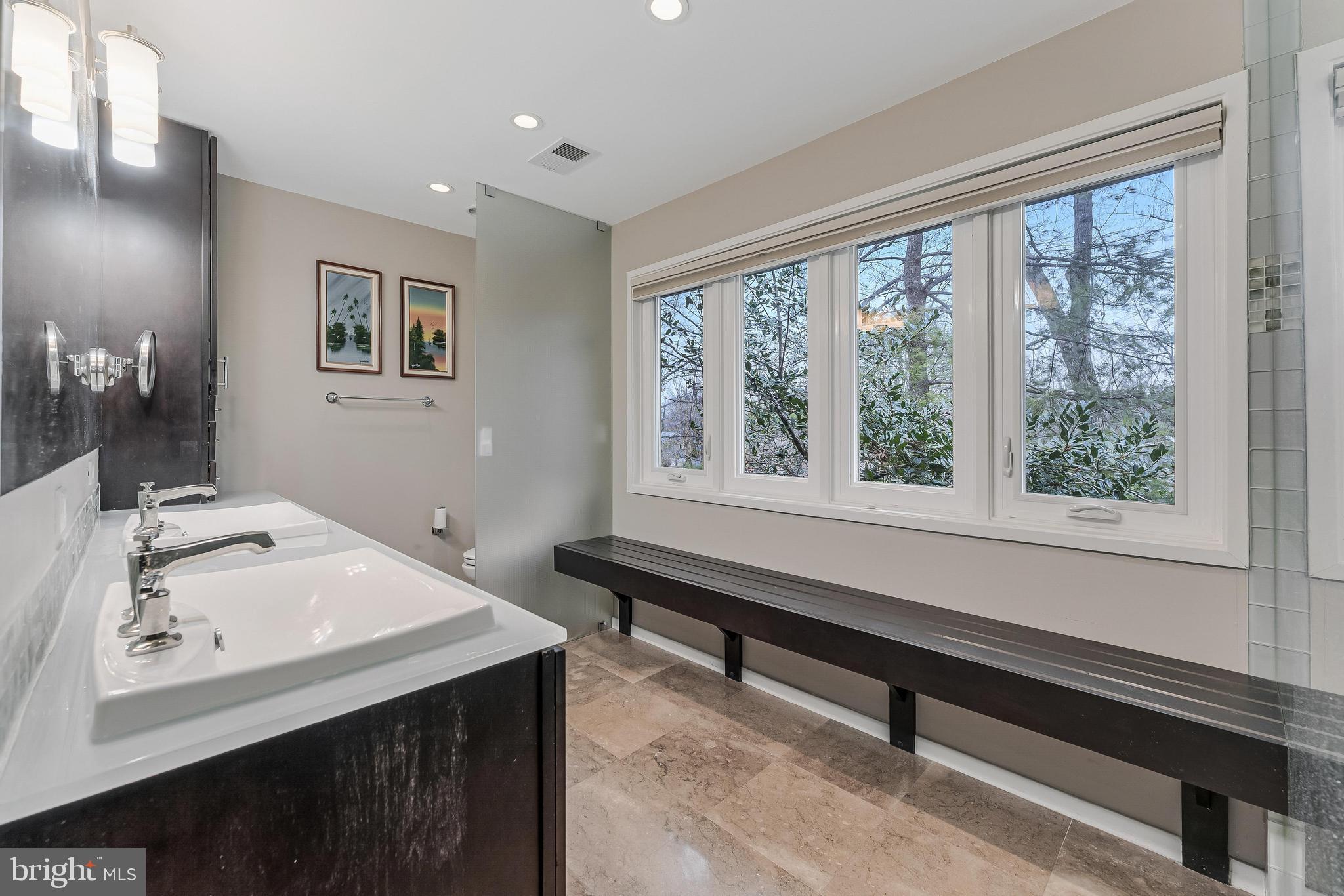 CONGRESSIONAL FOREST - Residential