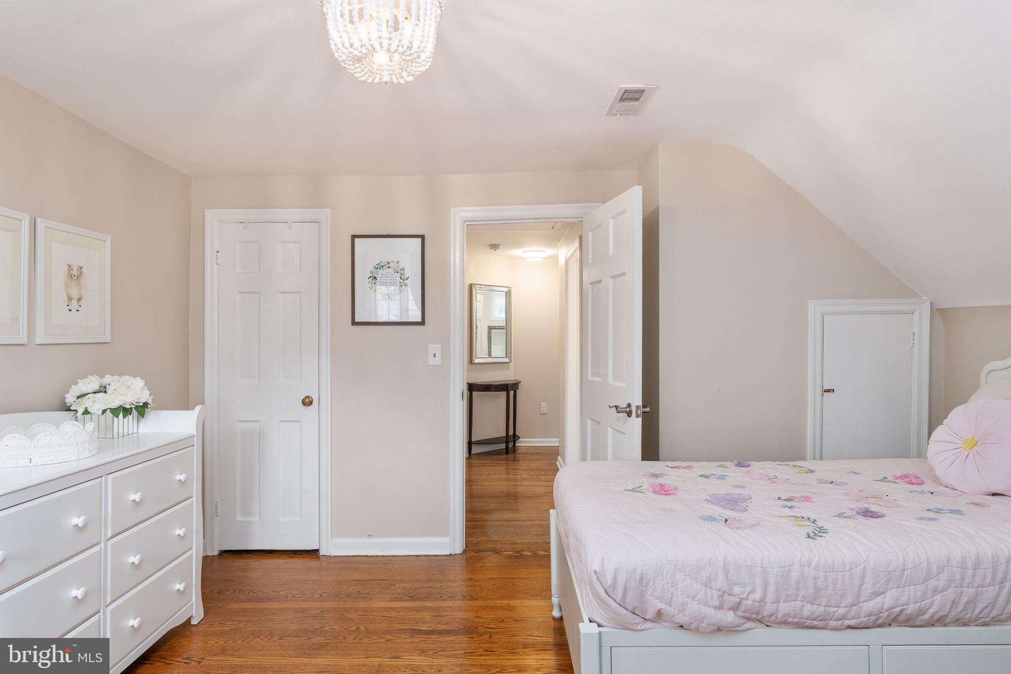 BEVERLEY HILLS - Residential