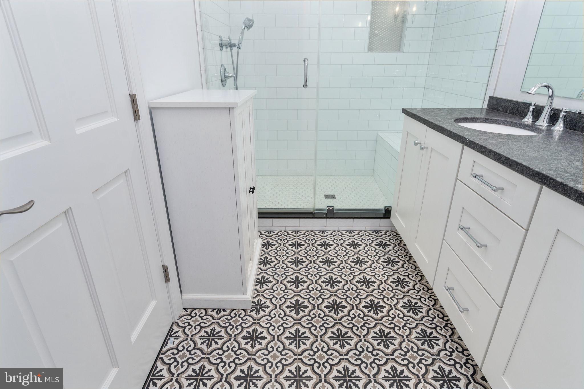 BEVERLEY HILLS - Residential