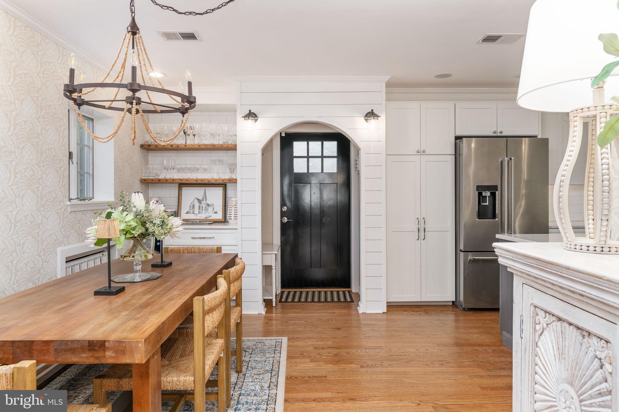 BEVERLEY HILLS - Residential