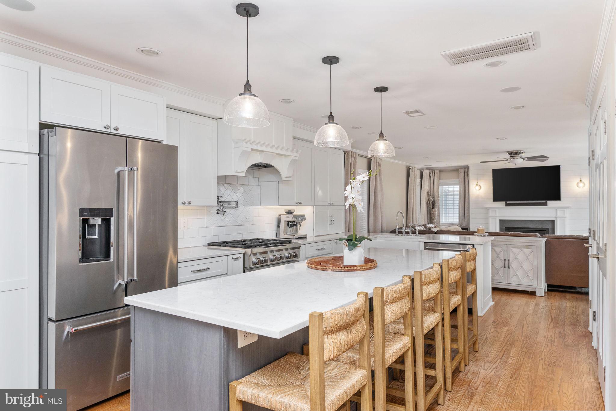 BEVERLEY HILLS - Residential