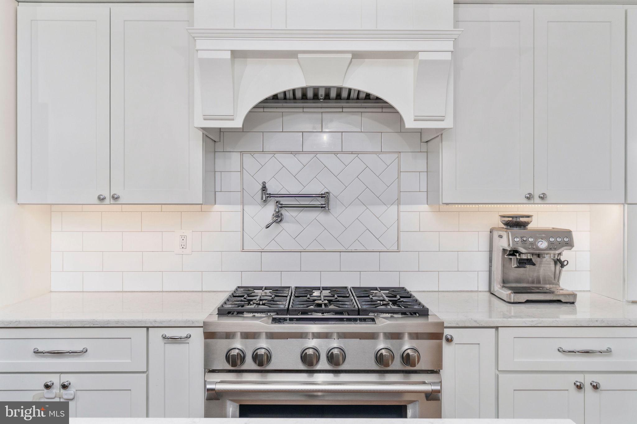 BEVERLEY HILLS - Residential