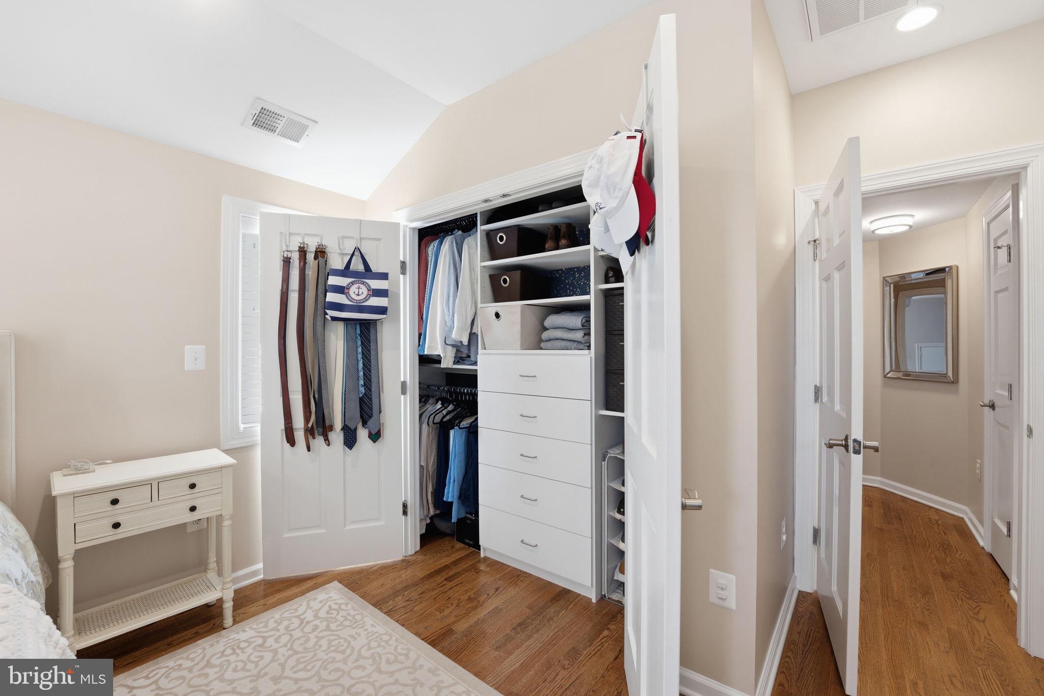 BEVERLEY HILLS - Residential