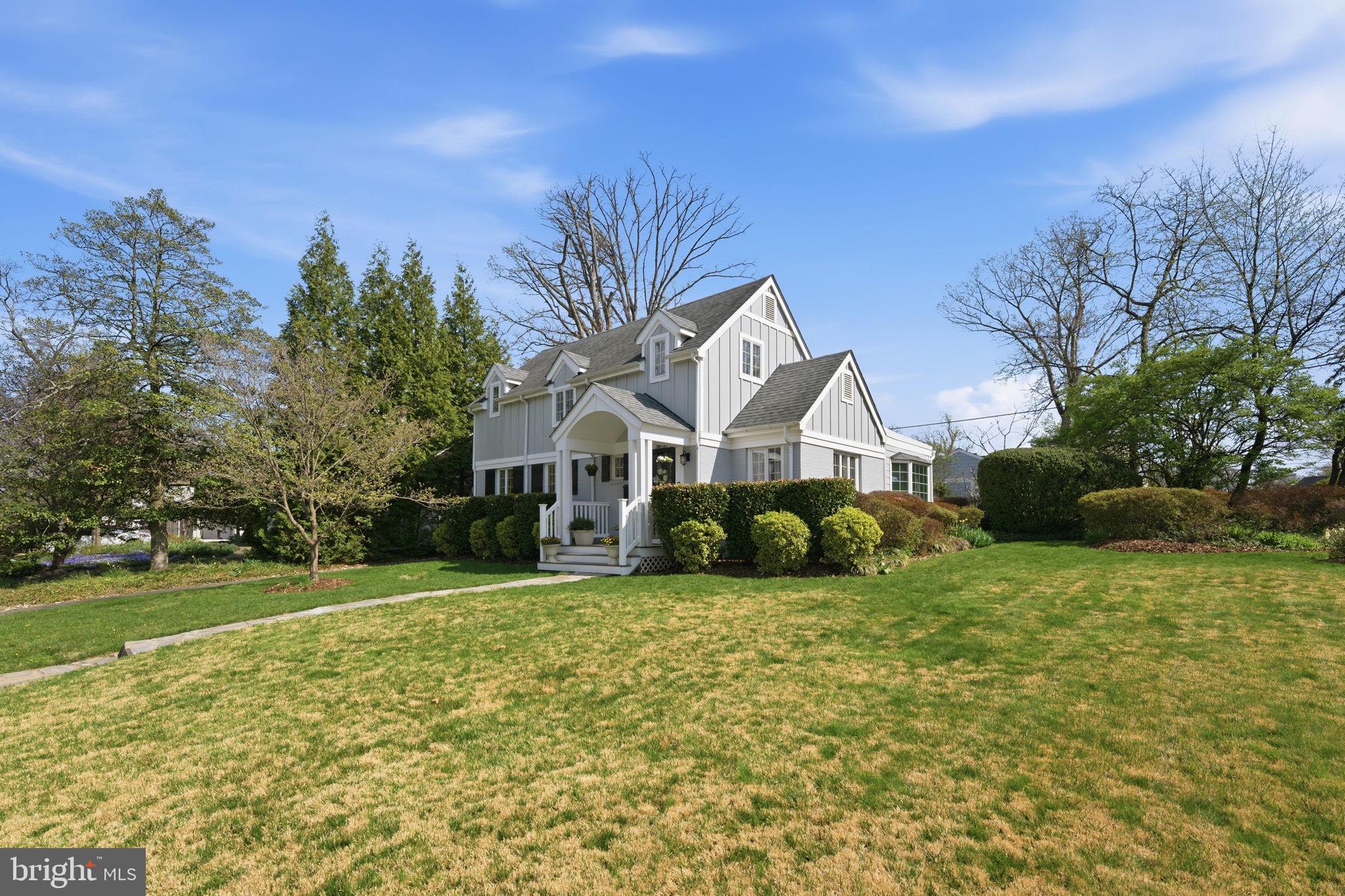 BEVERLEY HILLS - Residential