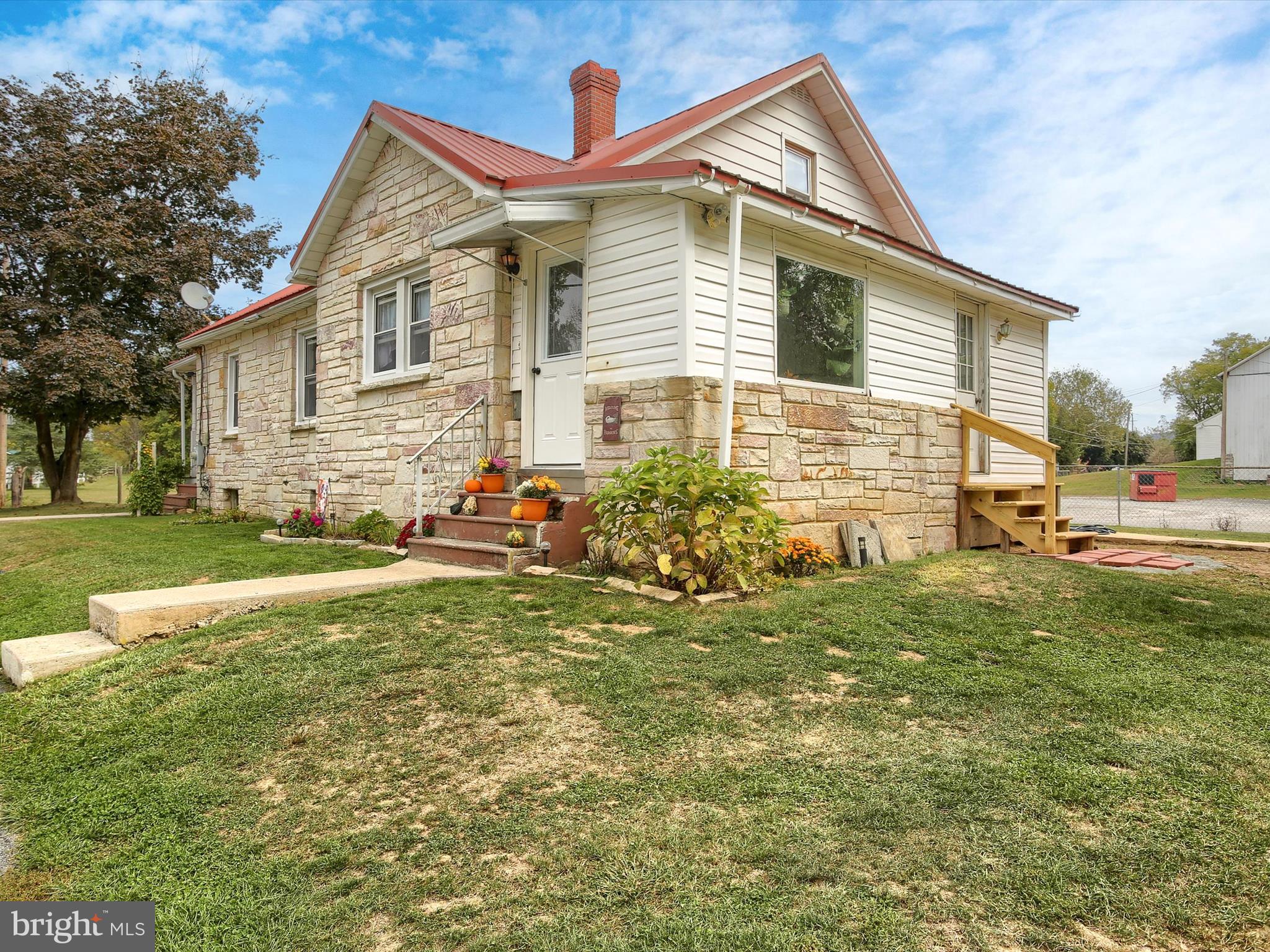 SOUTHAMPTON TWP - Residential