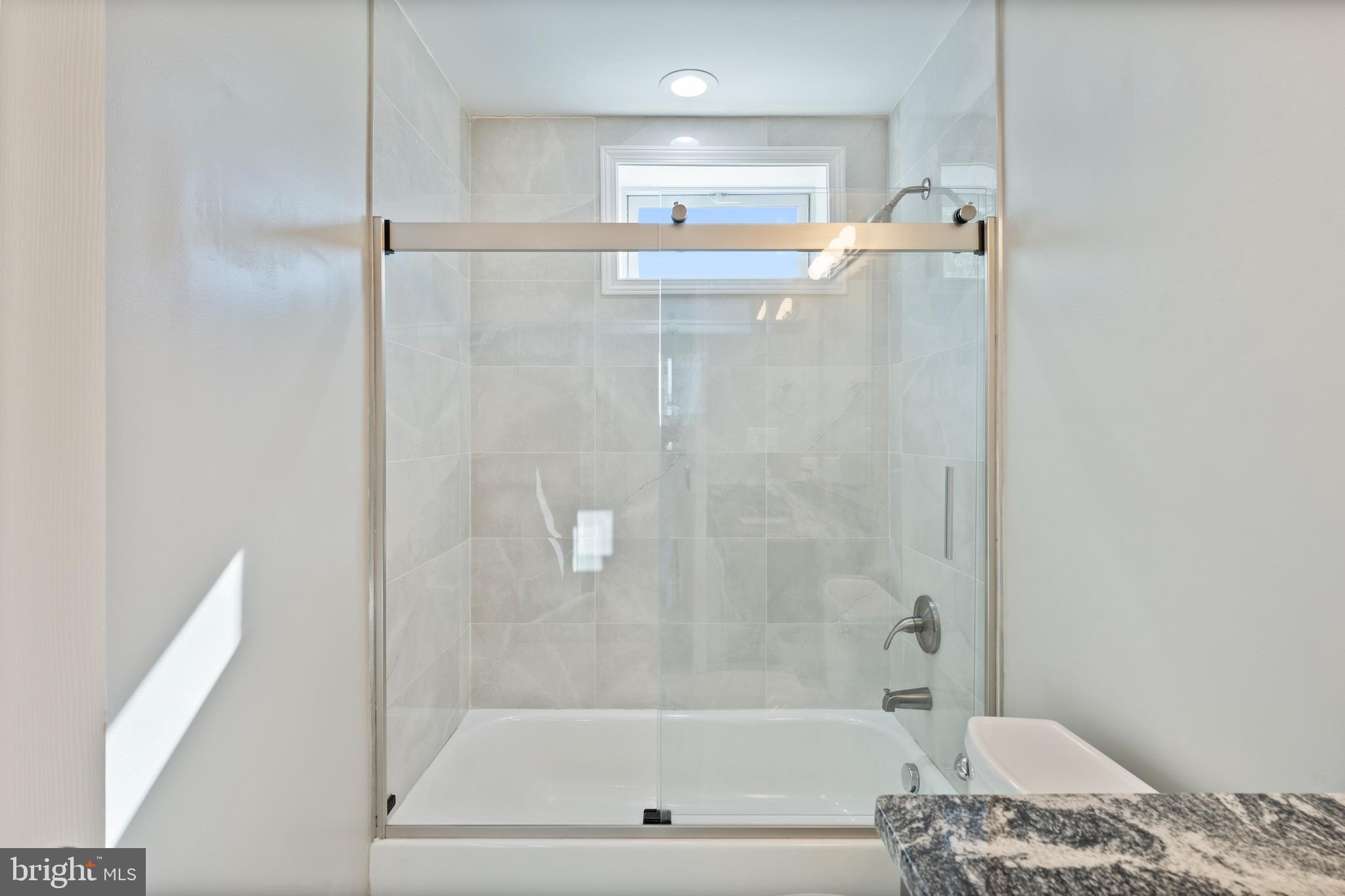 HAMPDEN HISTORIC DISTRICT - Residential