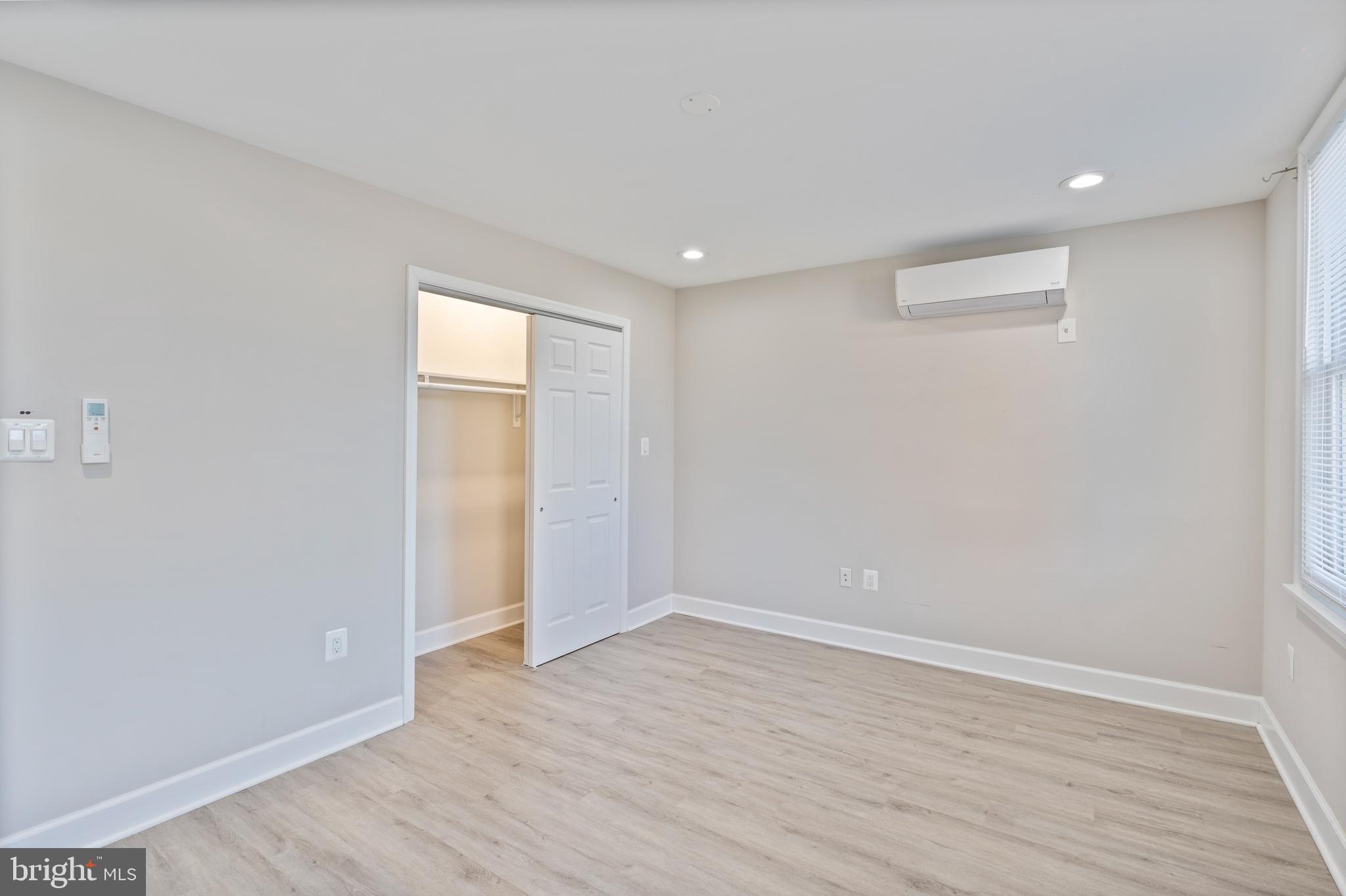 HAMPDEN HISTORIC DISTRICT - Residential