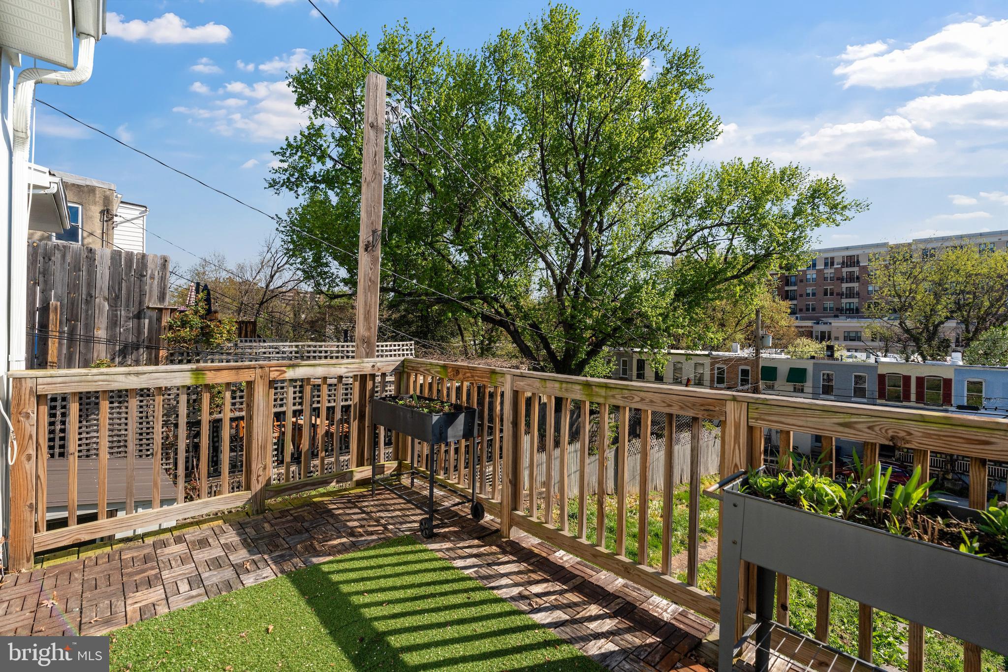 HAMPDEN HISTORIC DISTRICT - Residential