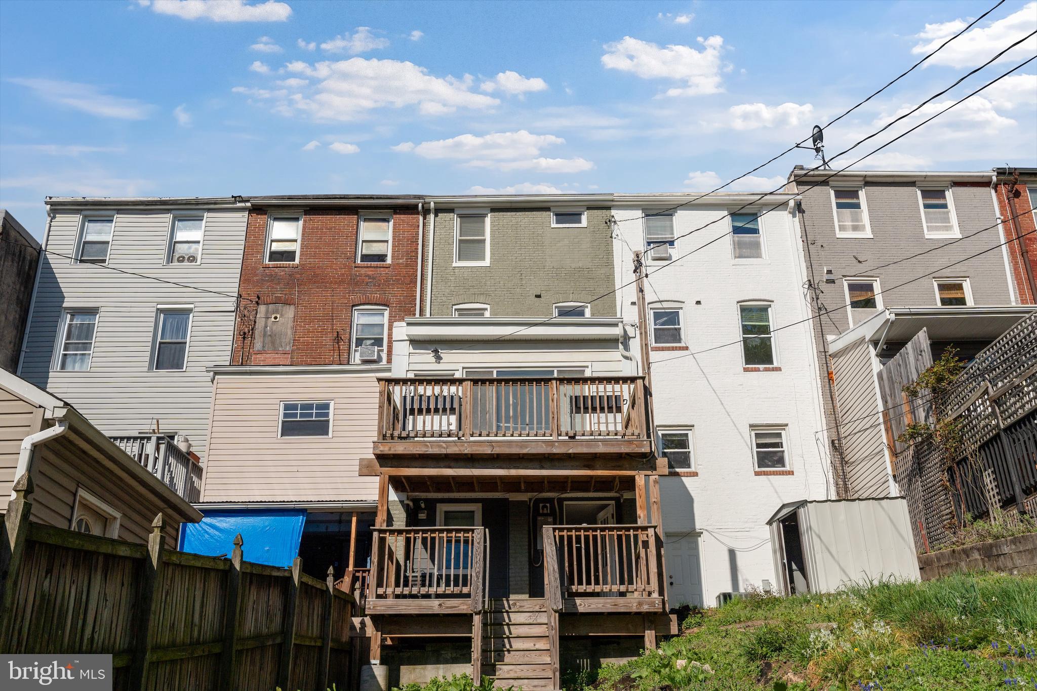 HAMPDEN HISTORIC DISTRICT - Residential