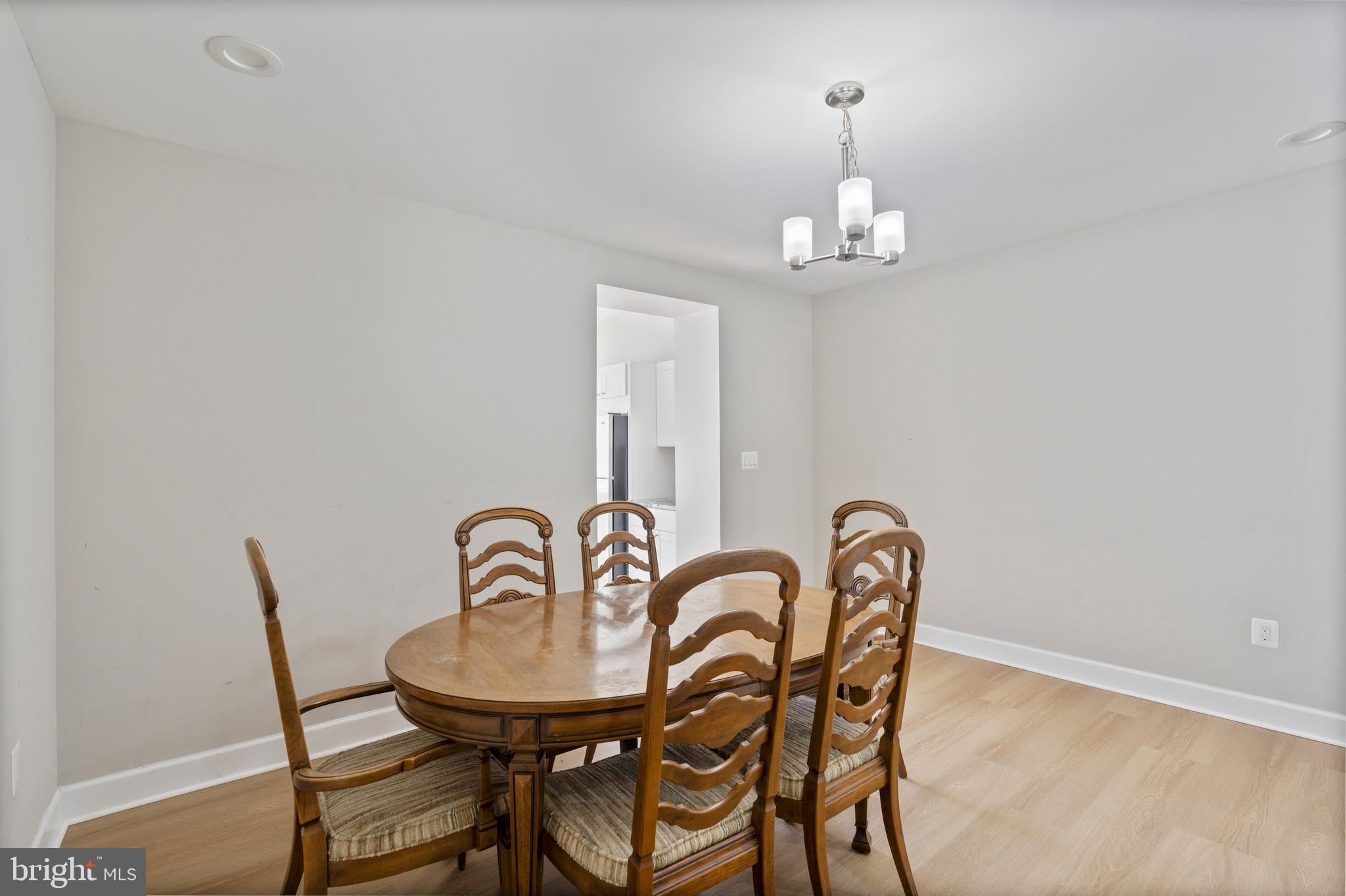 HAMPDEN HISTORIC DISTRICT - Residential